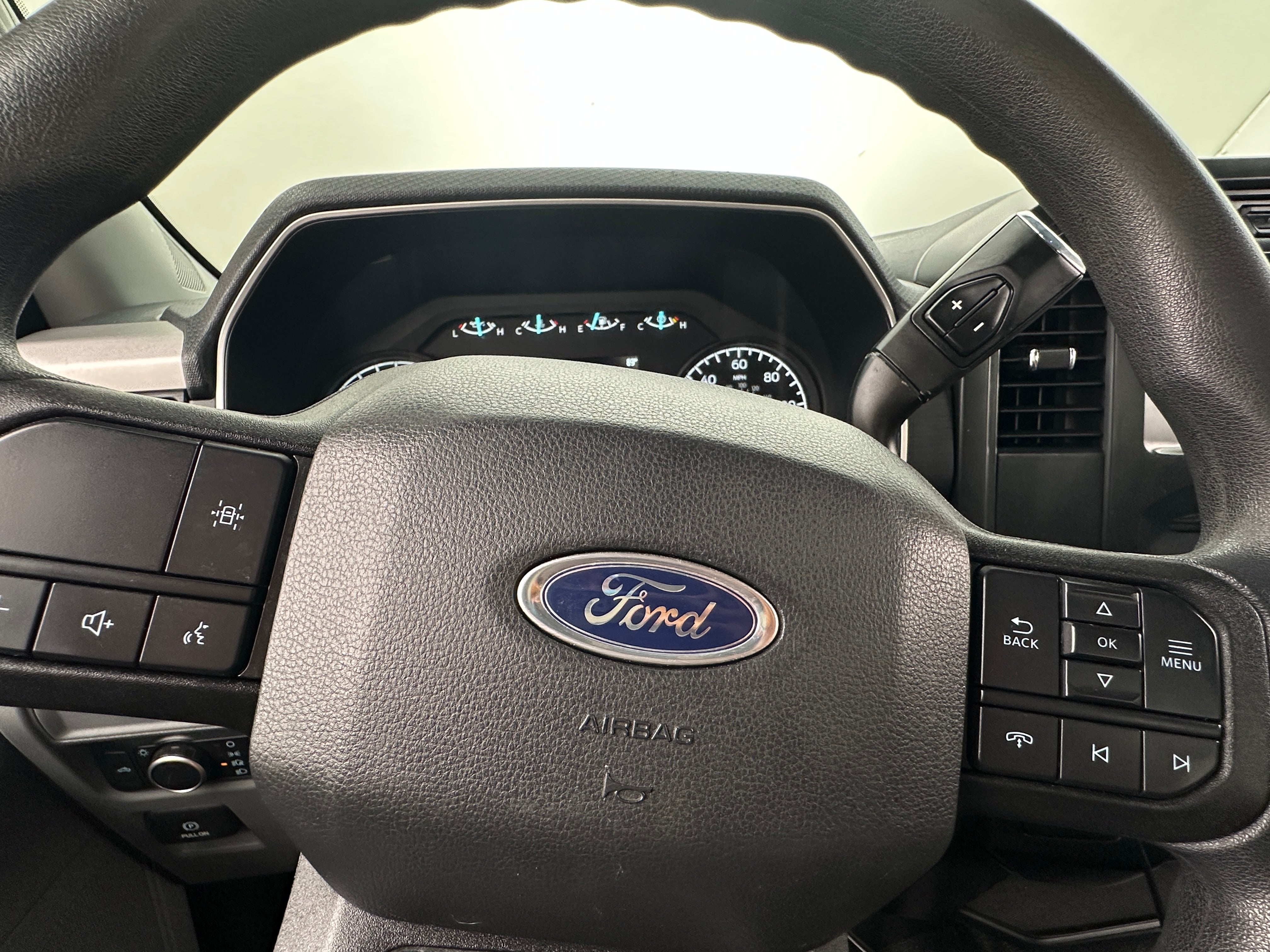 2022 Ford Econoline E-150 5
