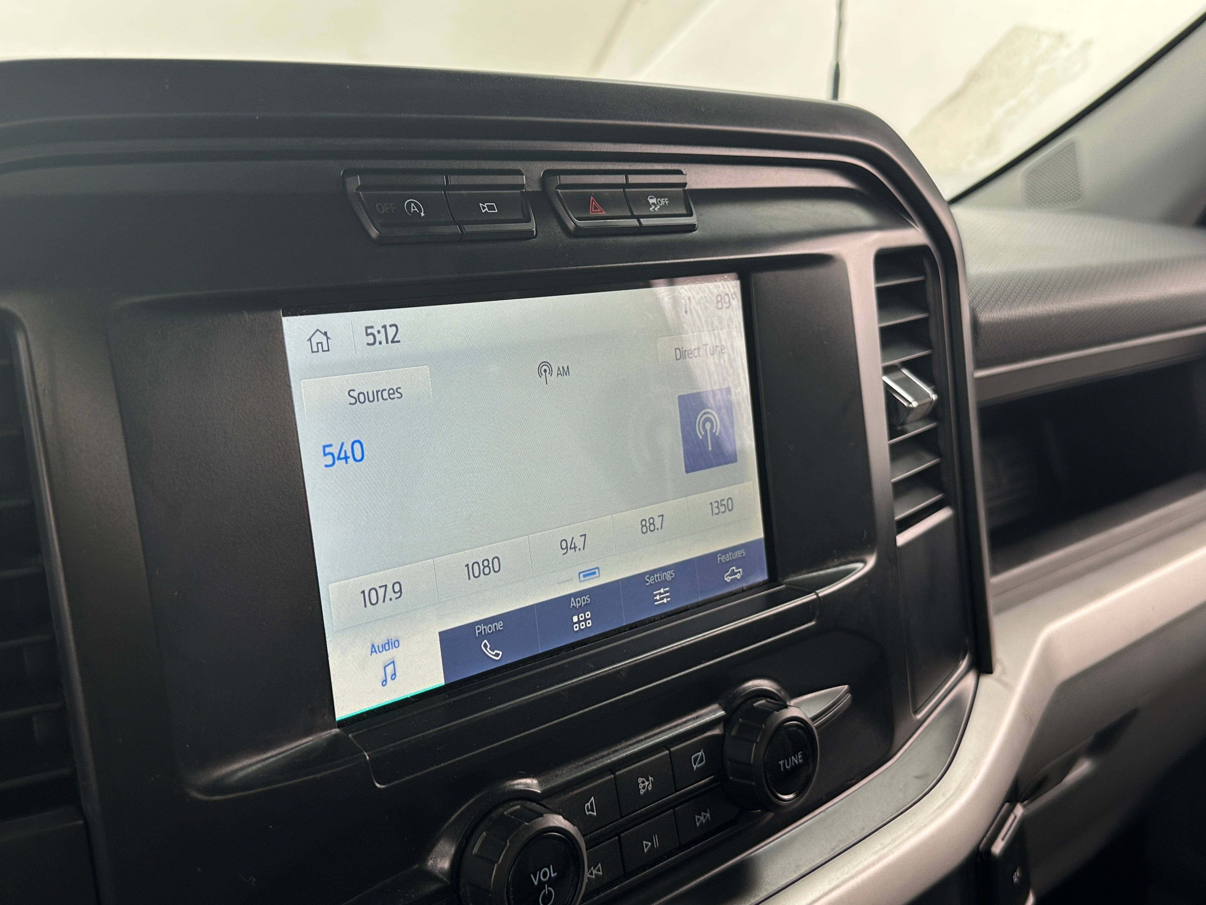 2022 Ford Econoline E-150 4