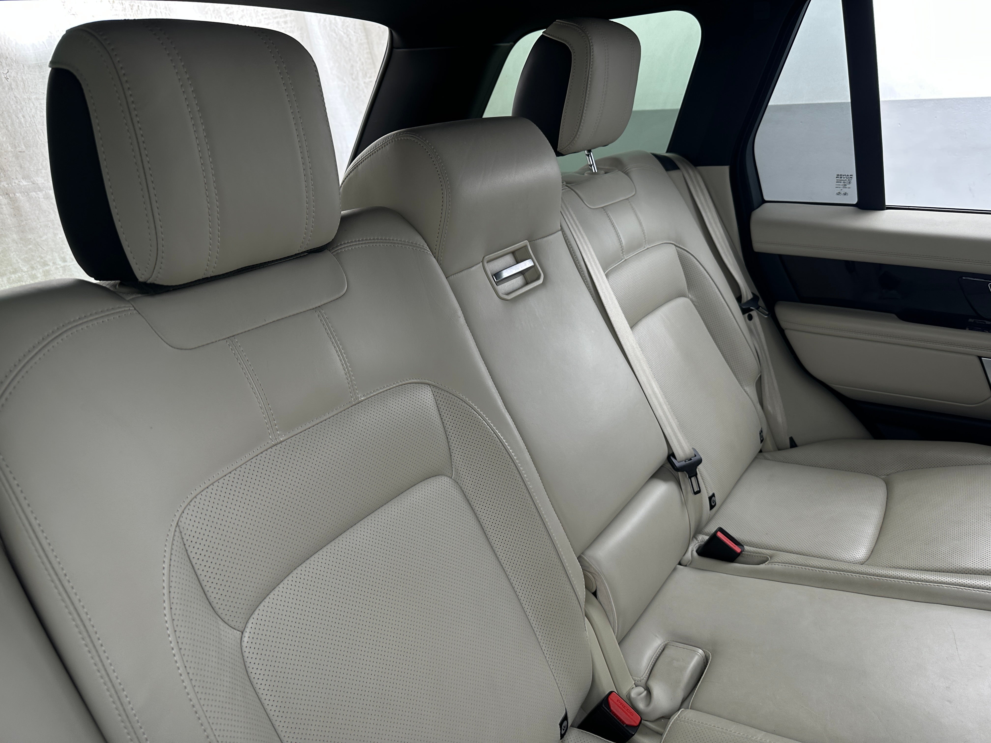 2020 Land Rover Range Rover HSE 6
