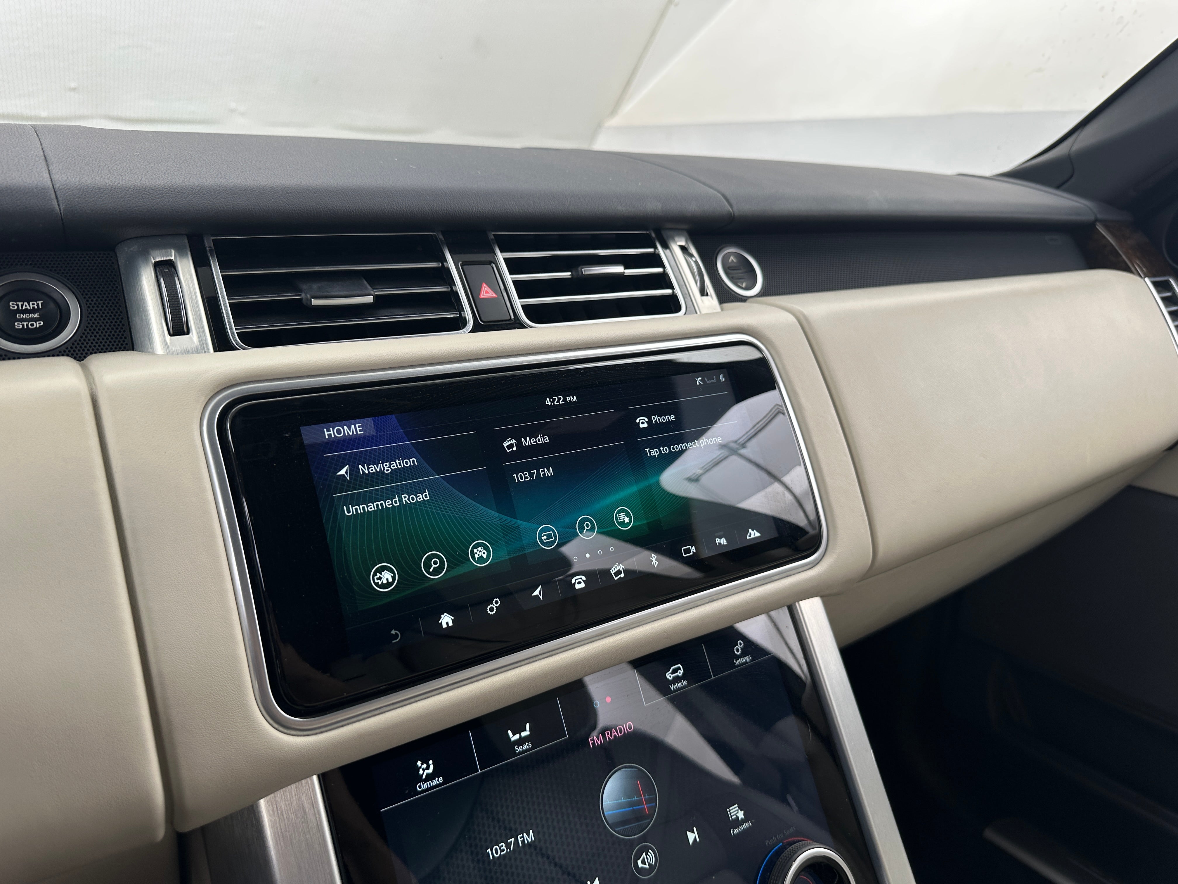 2020 Land Rover Range Rover HSE 4