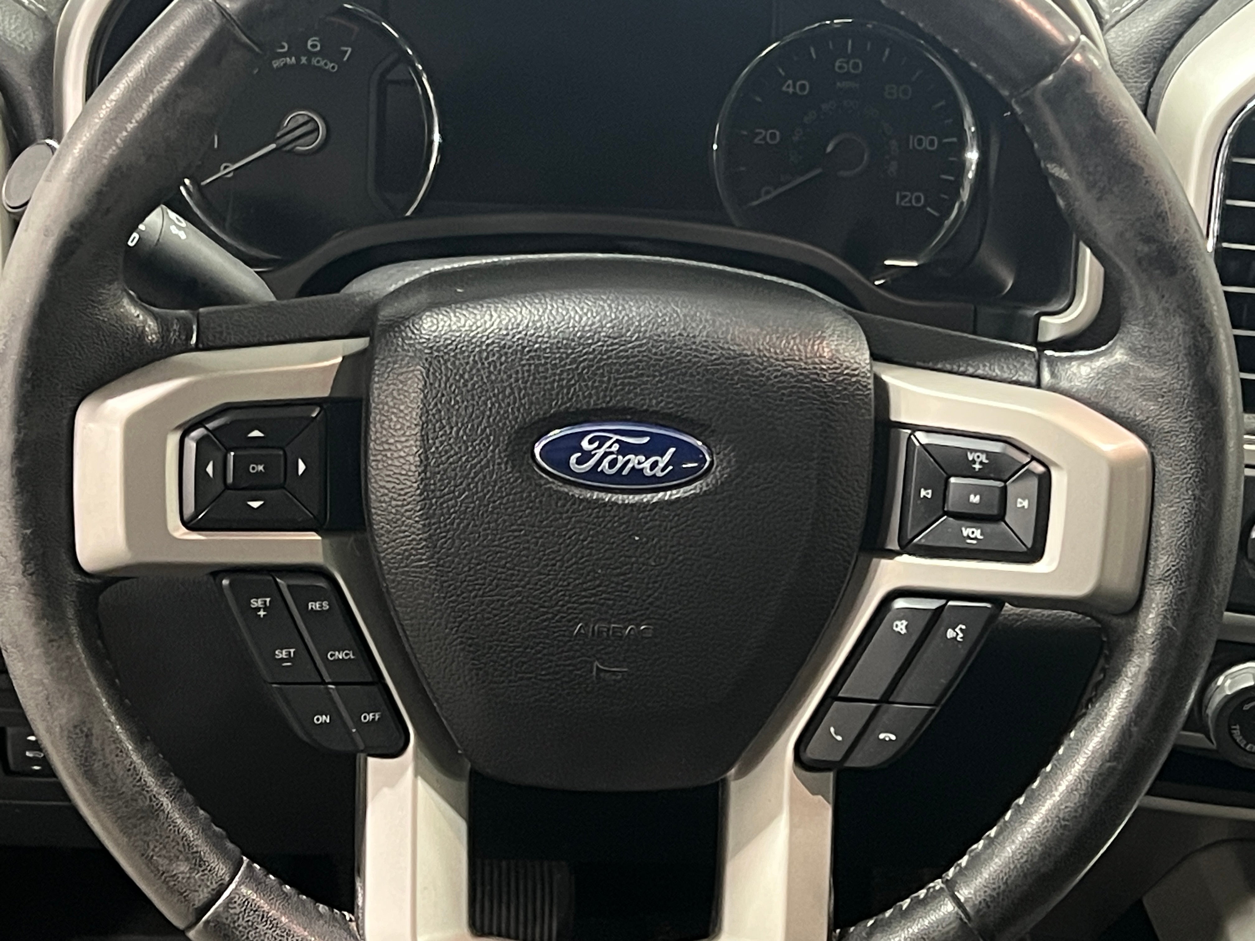 2018 Ford Econoline E-150 4