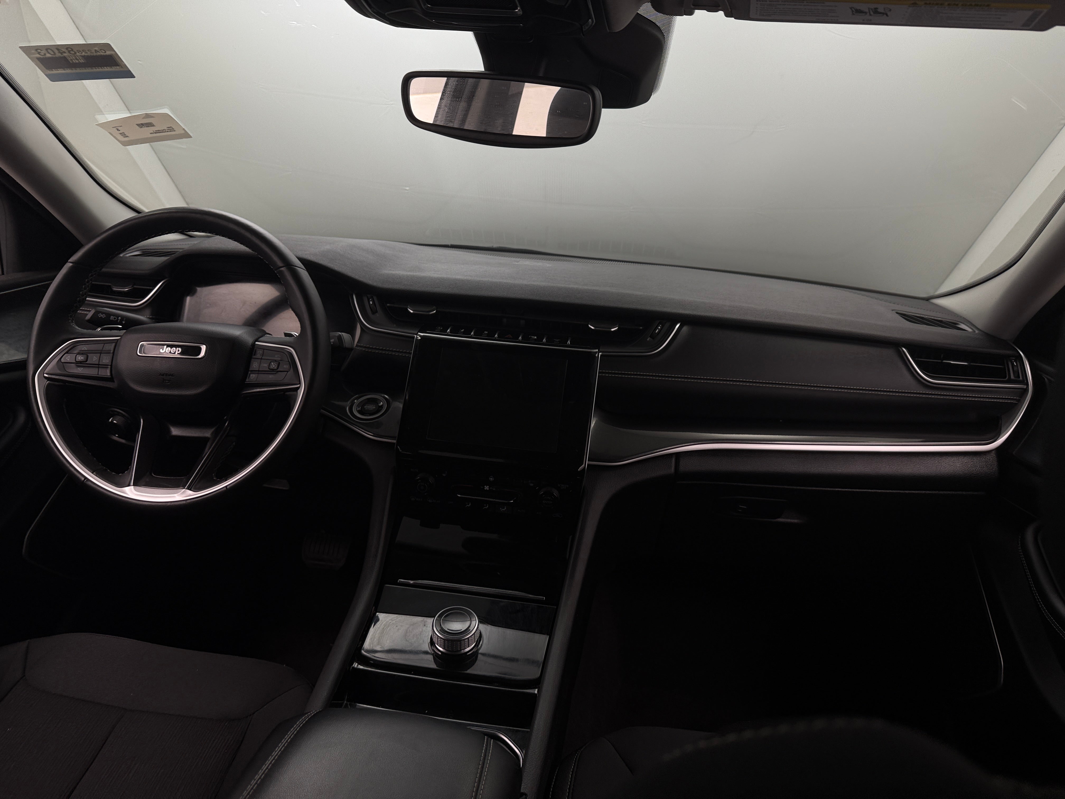 2022 Jeep Grand Cherokee L Laredo 3
