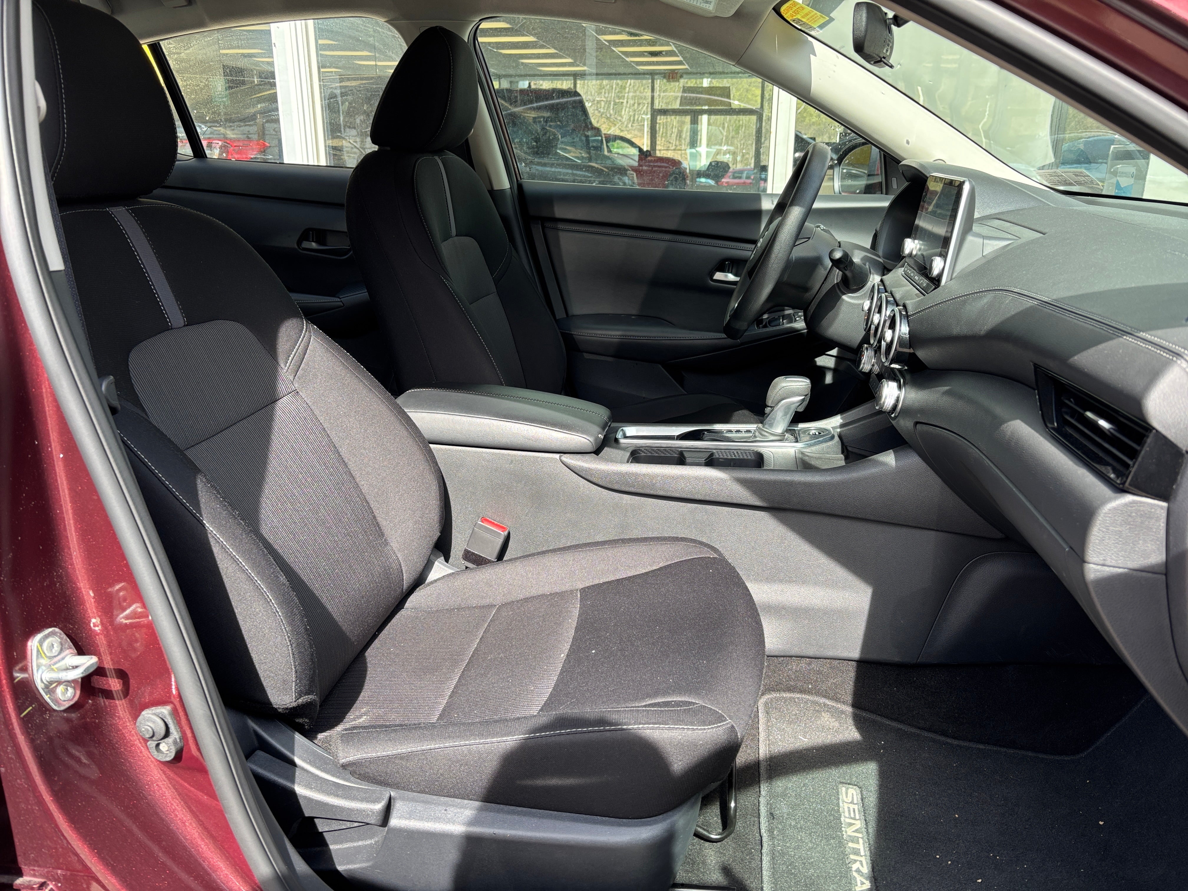 2024 Nissan Sentra SV 2
