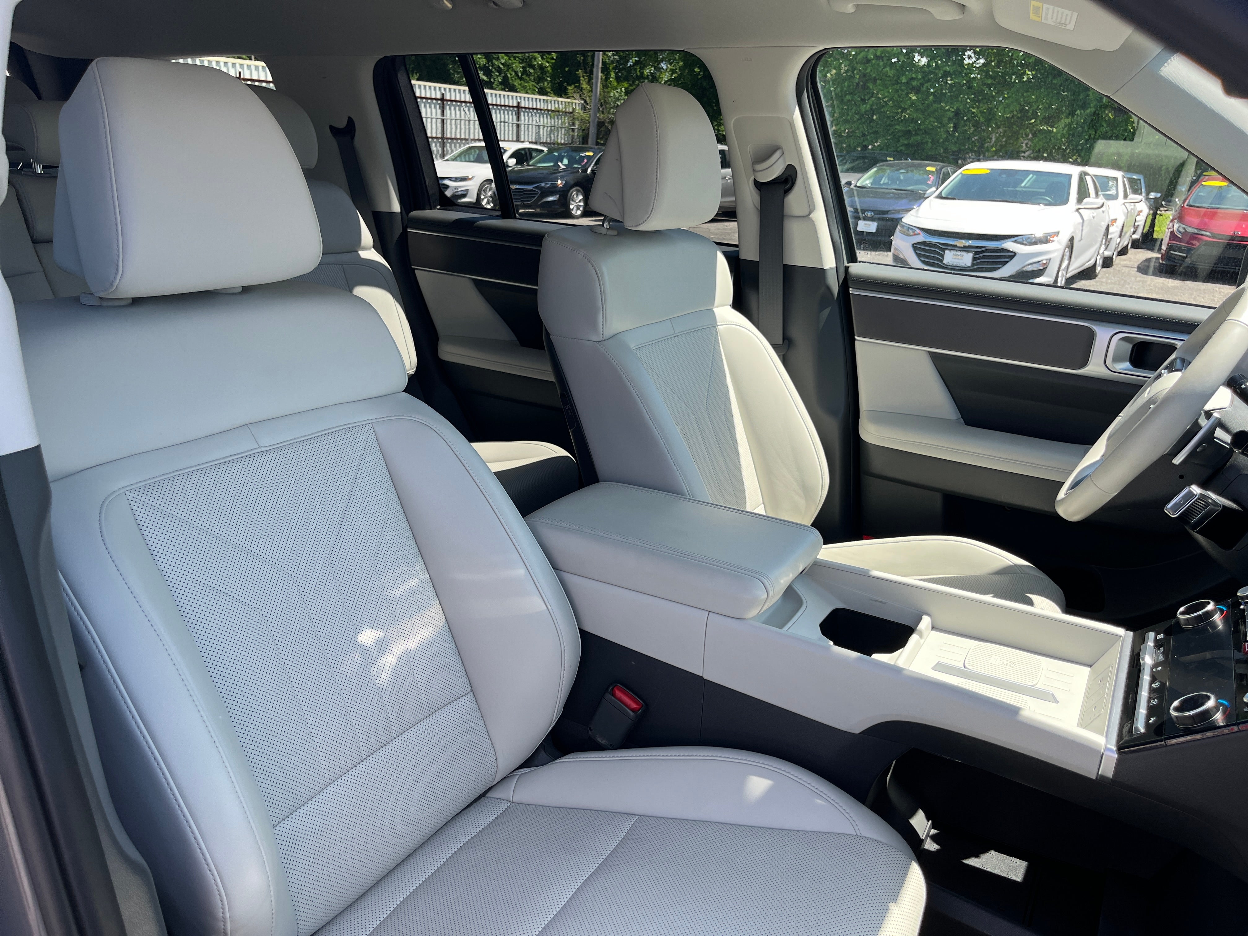 2024 Hyundai Santa Fe SEL 2
