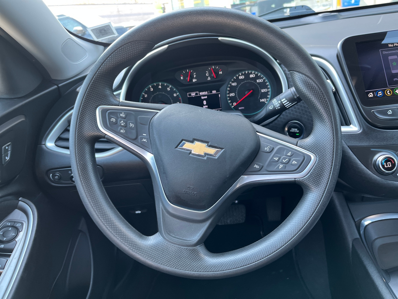 Thumbnail: 2023 Chevrolet Malibu - 4