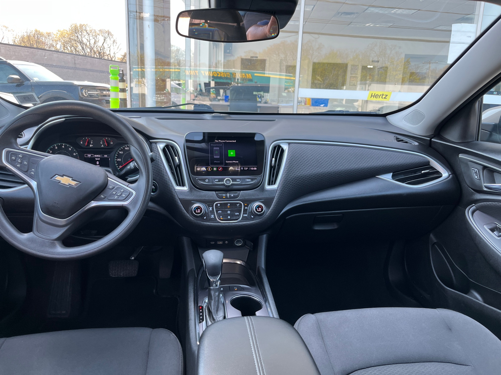Thumbnail: 2023 Chevrolet Malibu - 3