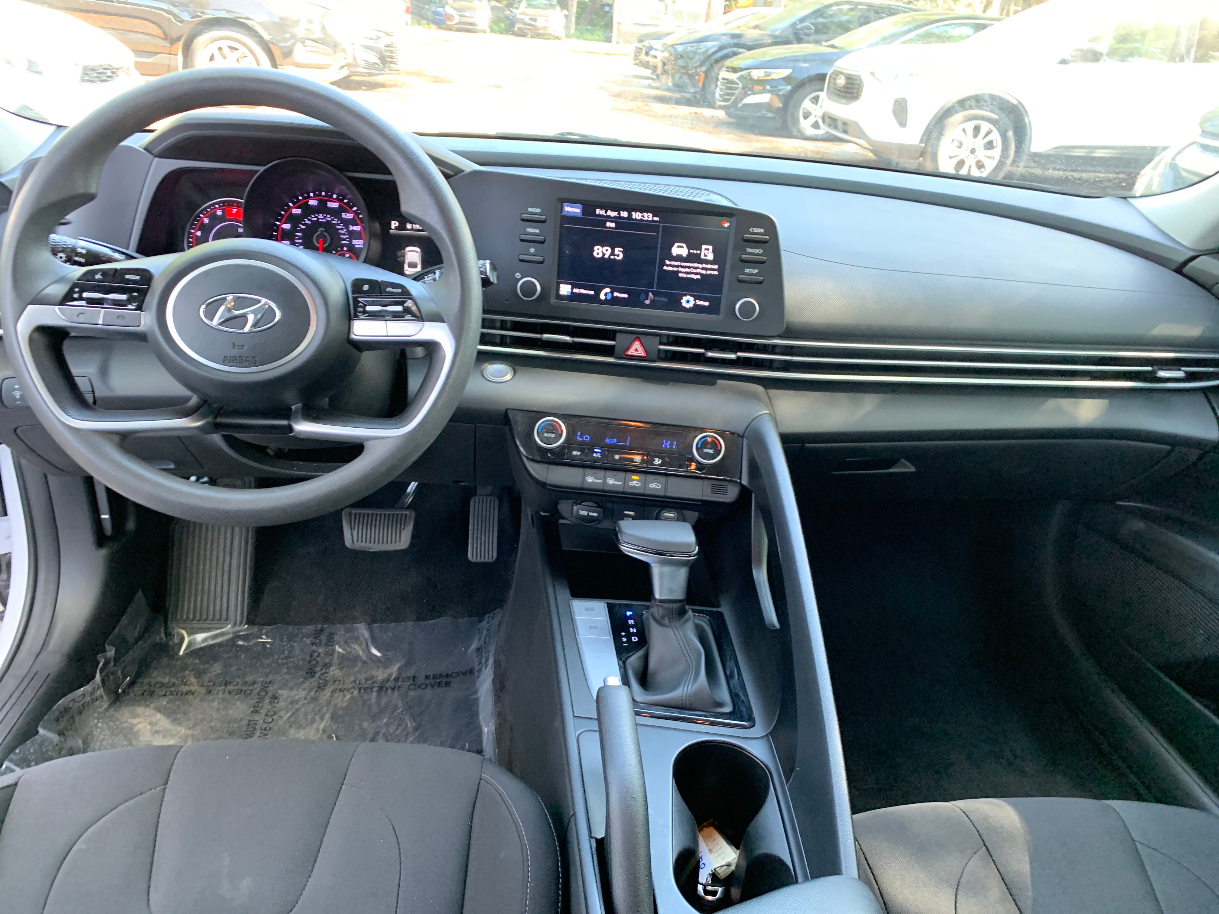 2023 Hyundai Elantra SEL 3