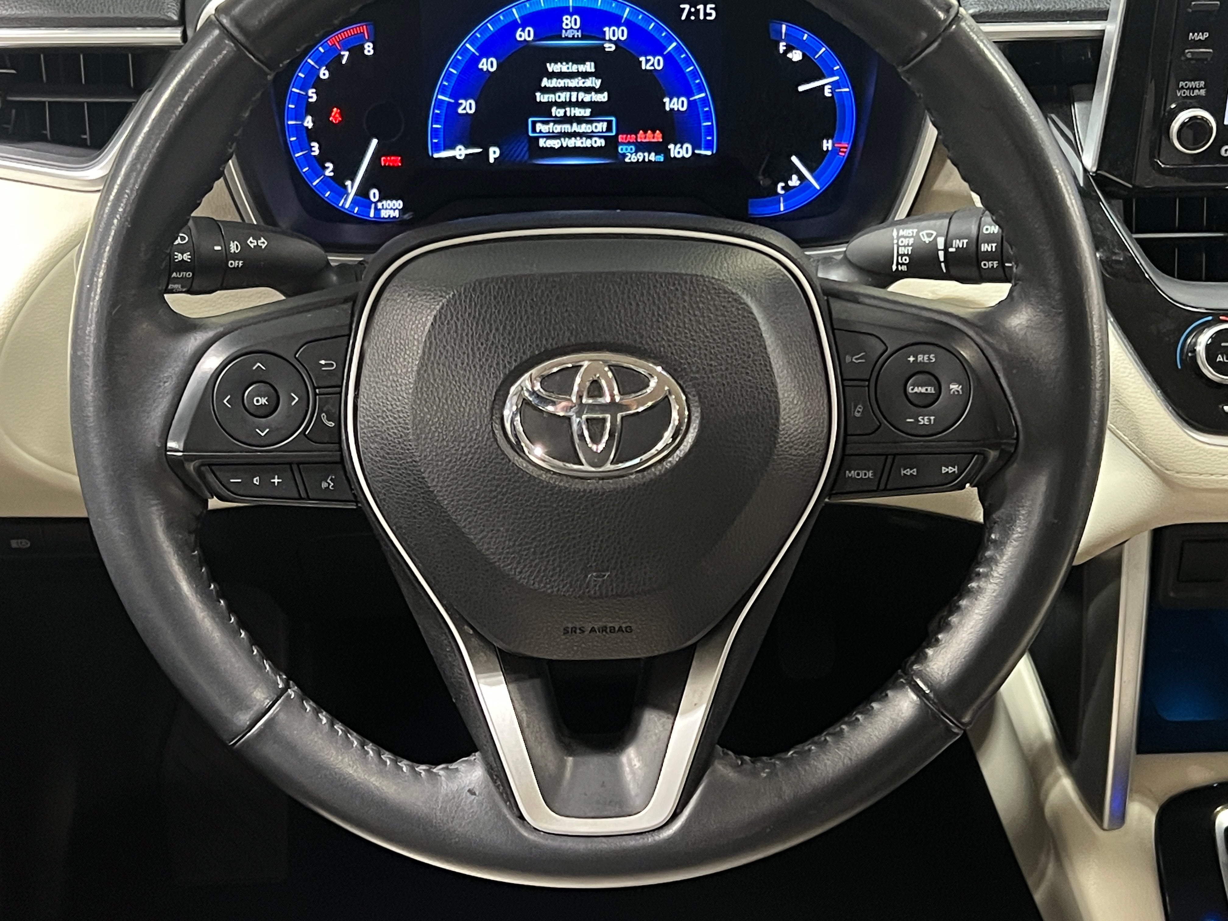 2022 Toyota Corolla Cross XLE 4