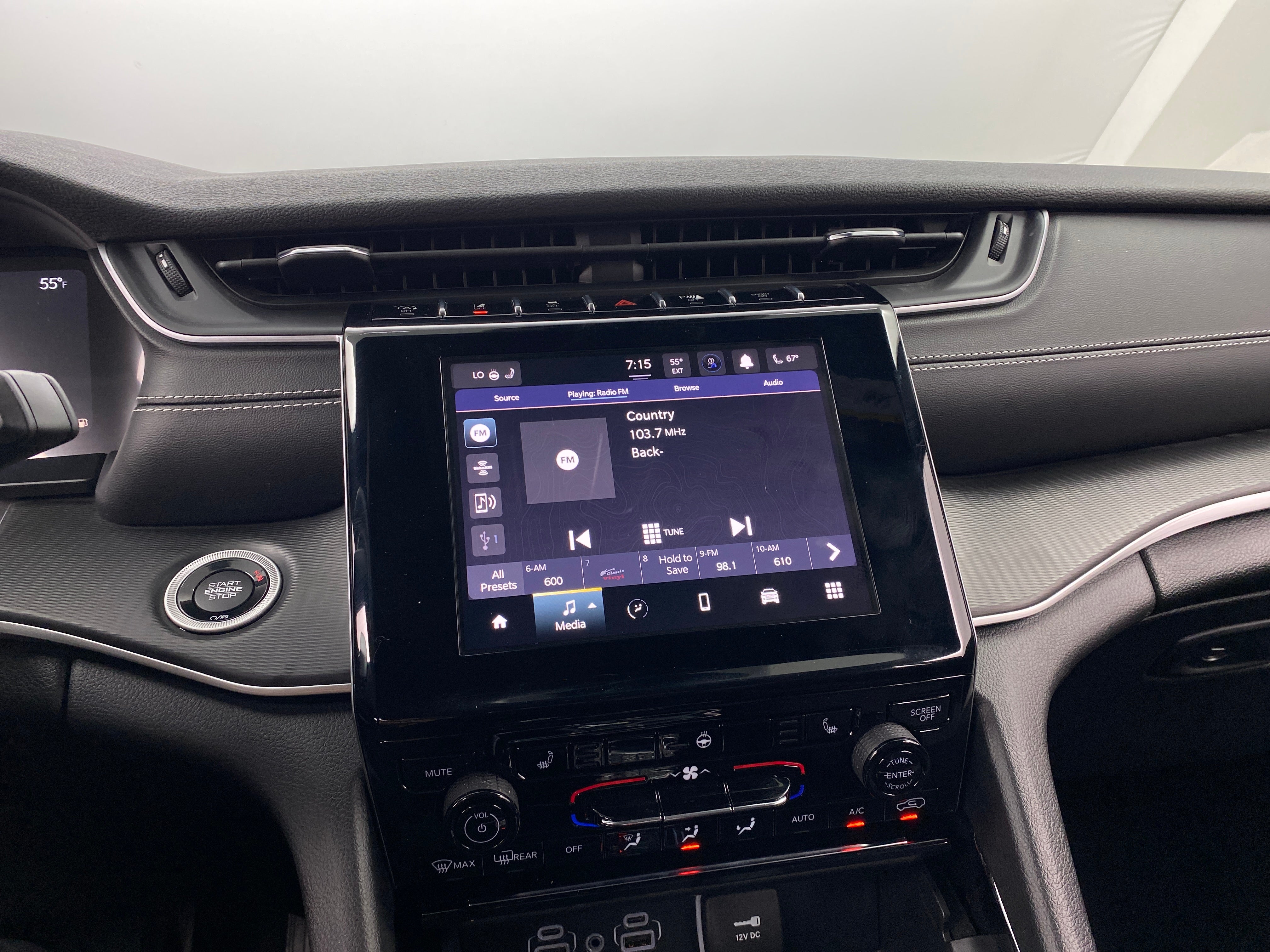 2023 Jeep Grand Cherokee L Altitude 3