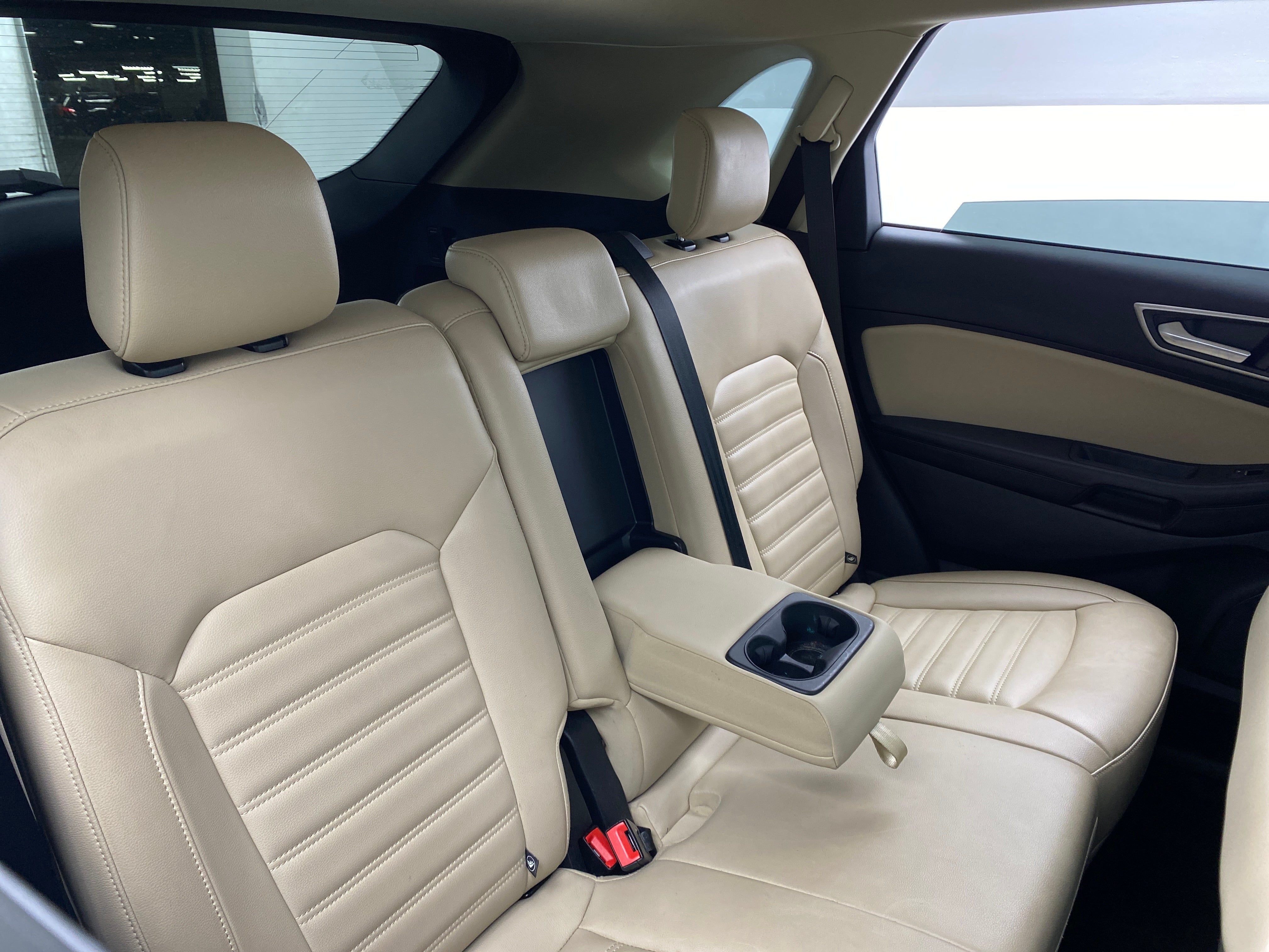 2022 Ford Edge SEL 6