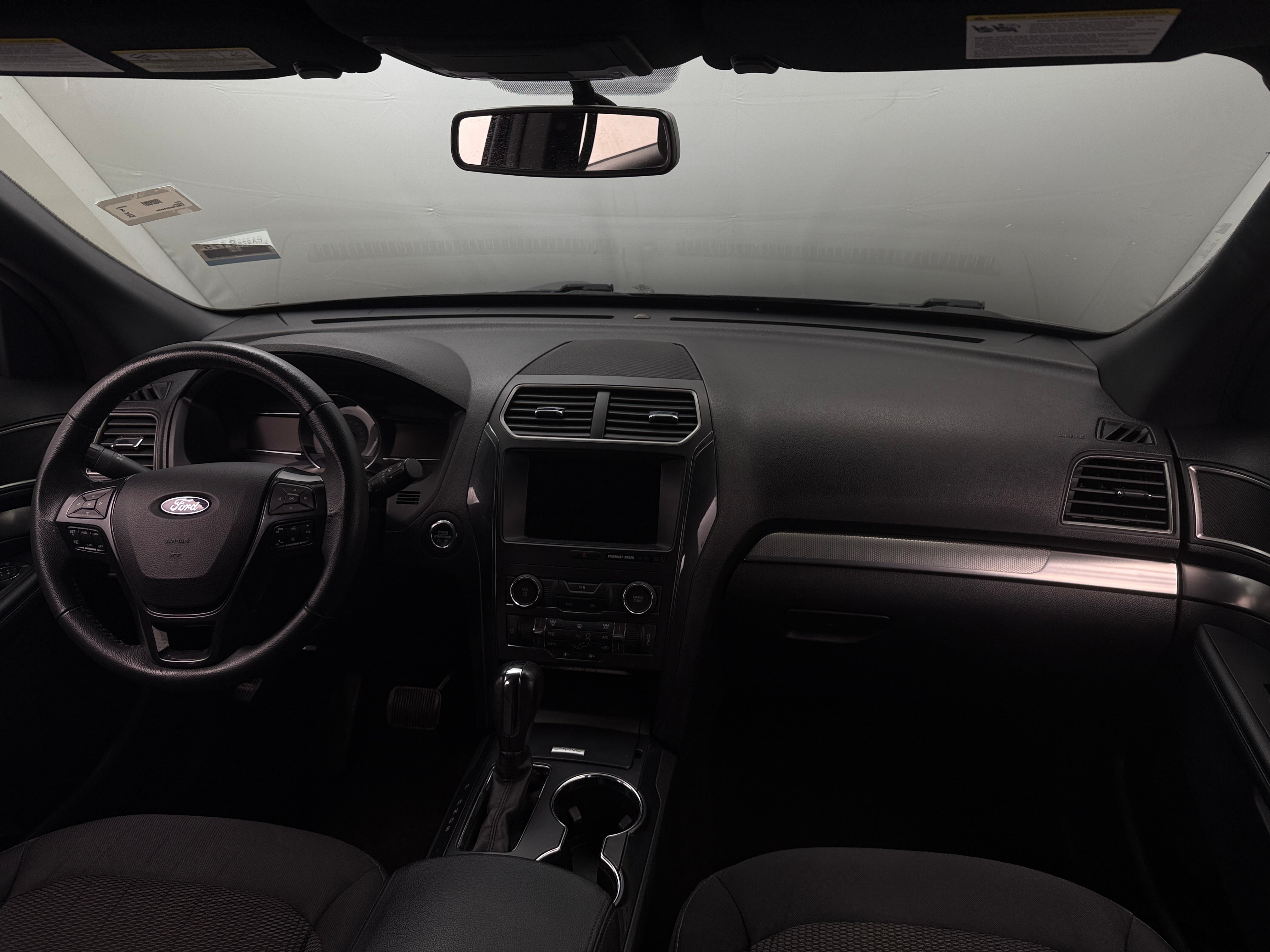 2019 Ford Explorer XLT 3