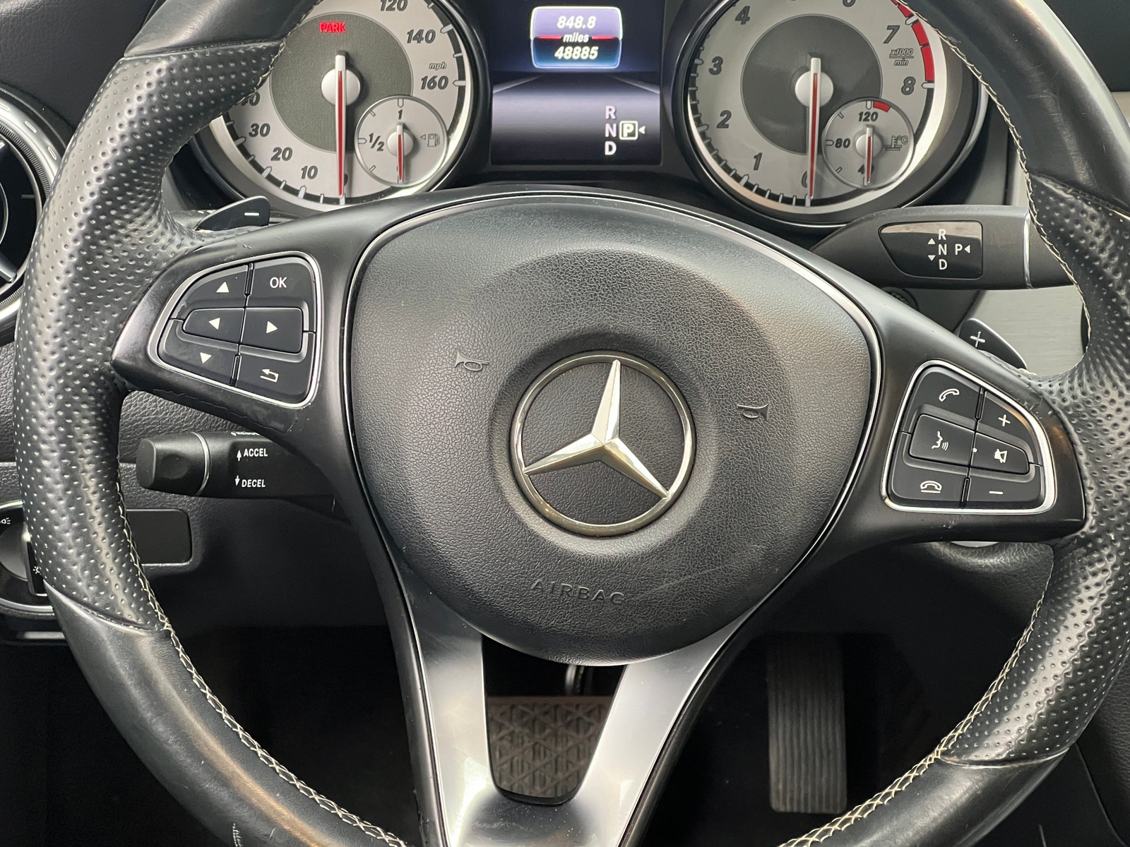 Thumbnail: 2016 Mercedes-Benz GLA - 4