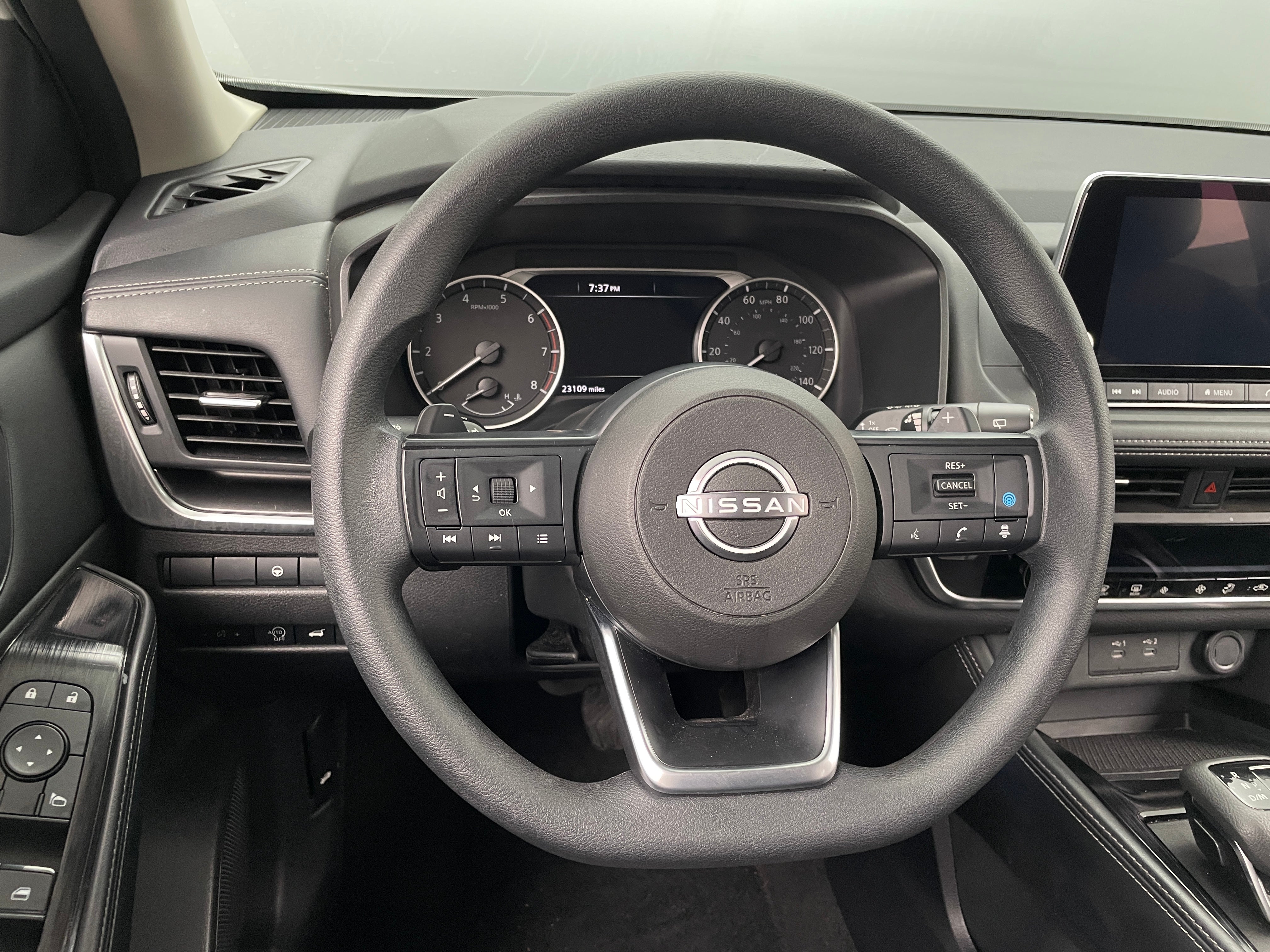2024 Nissan Rogue SV 5