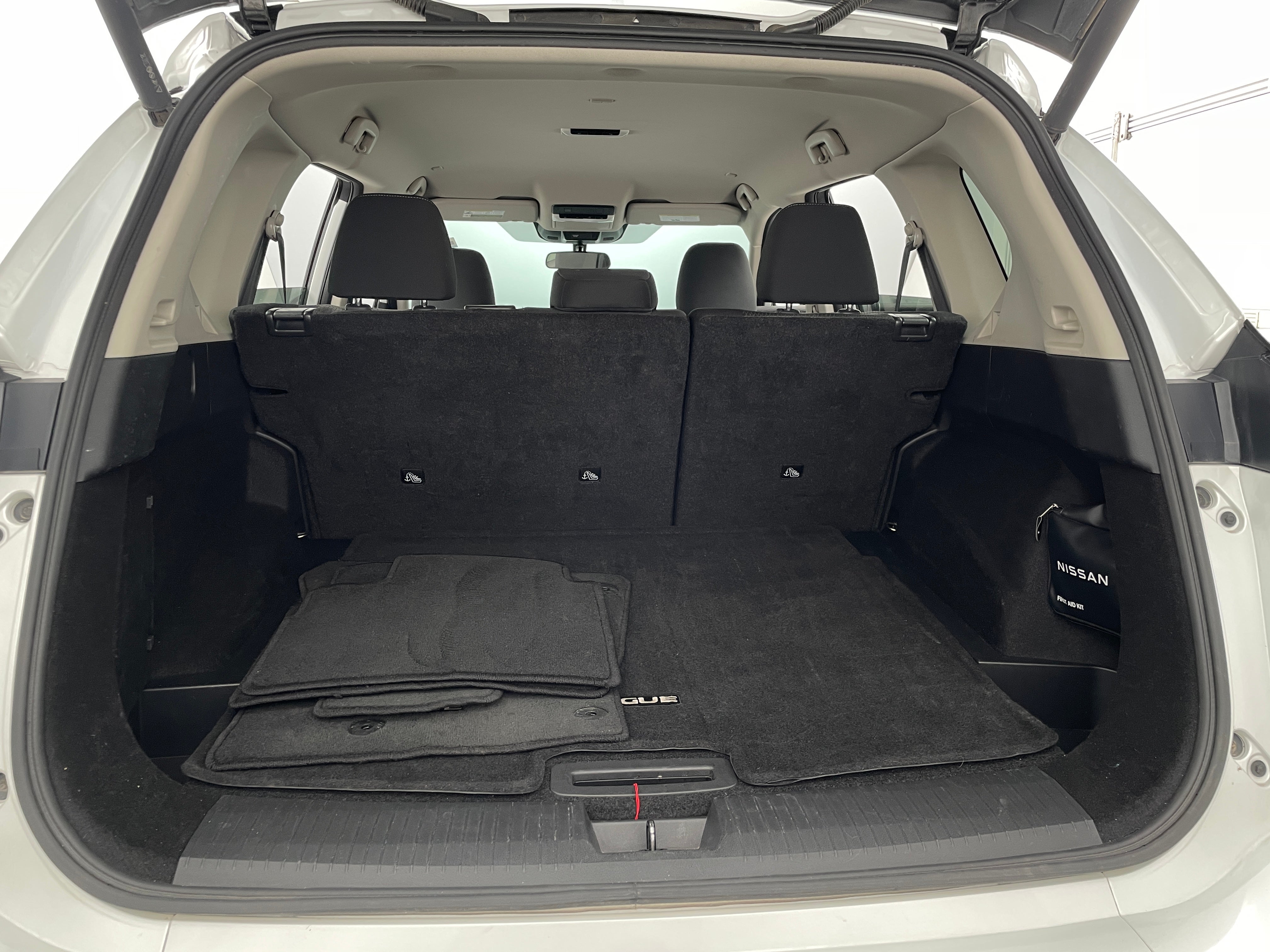 2024 Nissan Rogue SV 7
