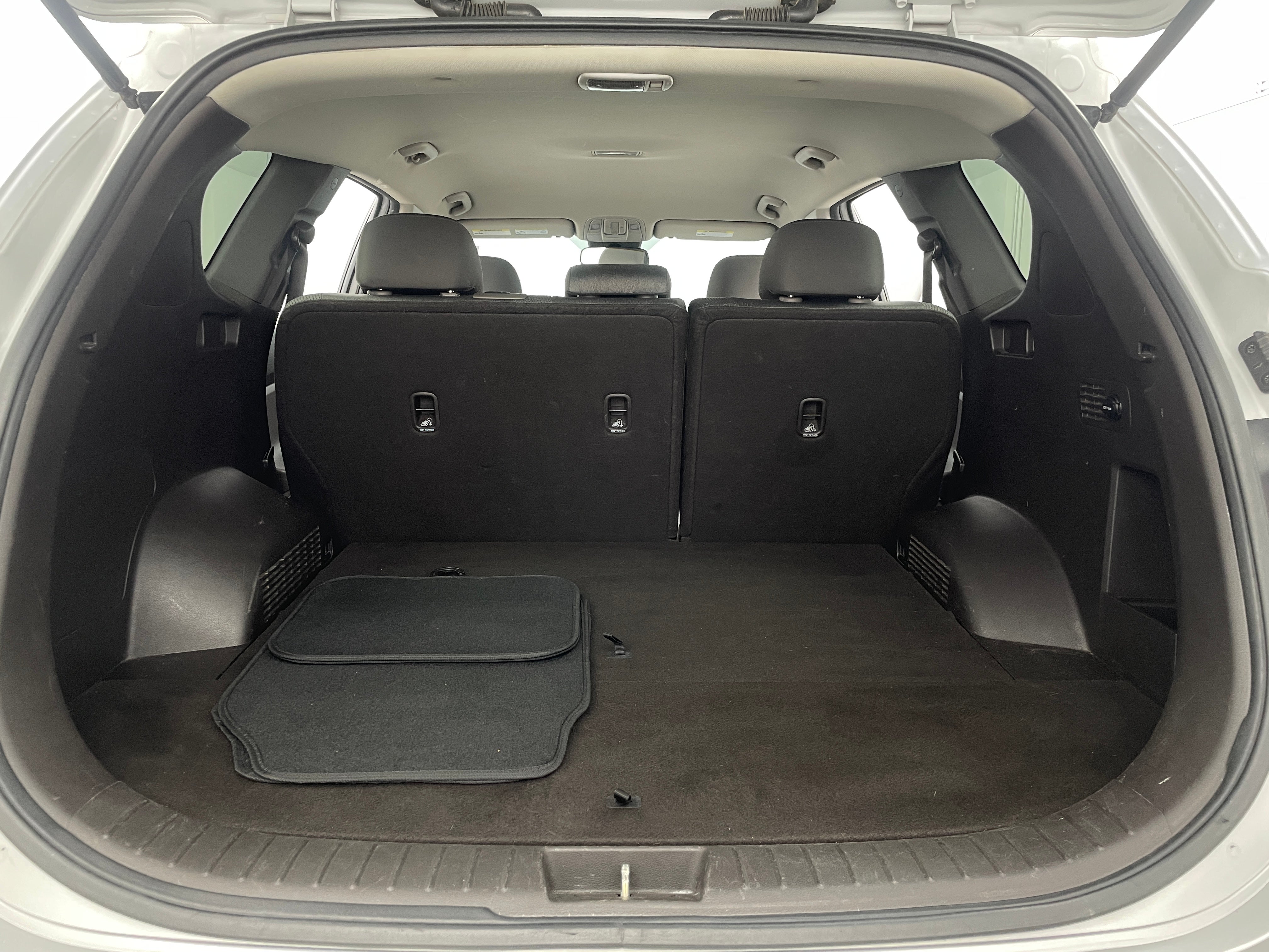 2020 Hyundai Santa Fe SE 7