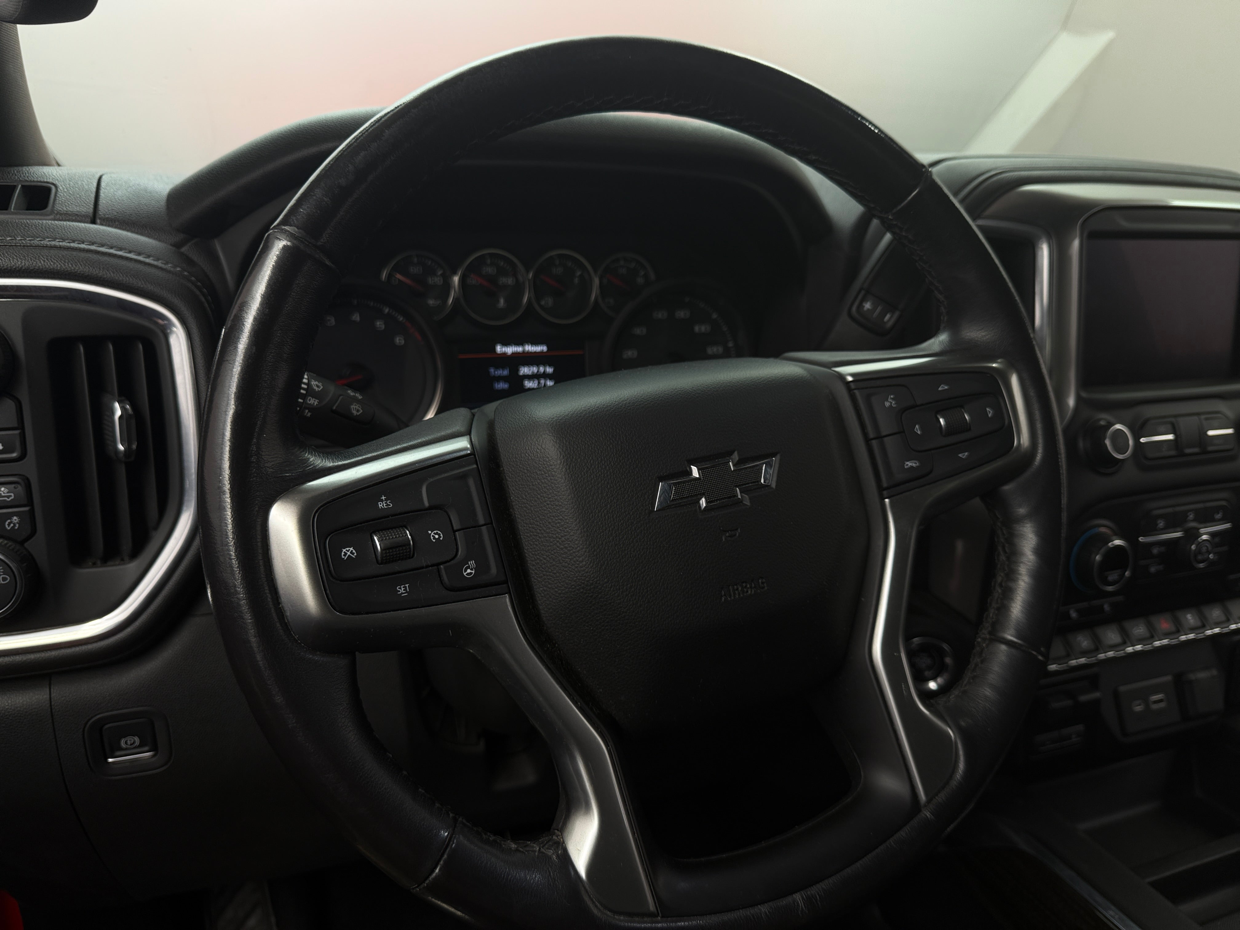 2020 Chevrolet Silverado 1500  4