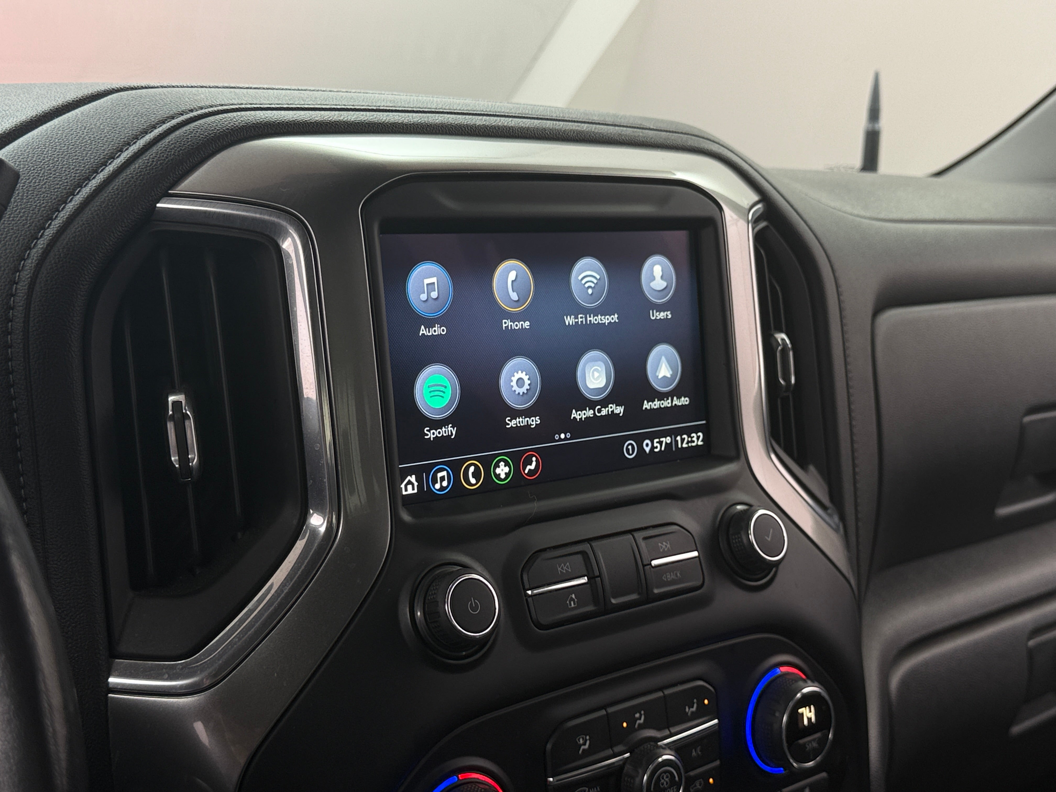 2020 Chevrolet Silverado 1500  3