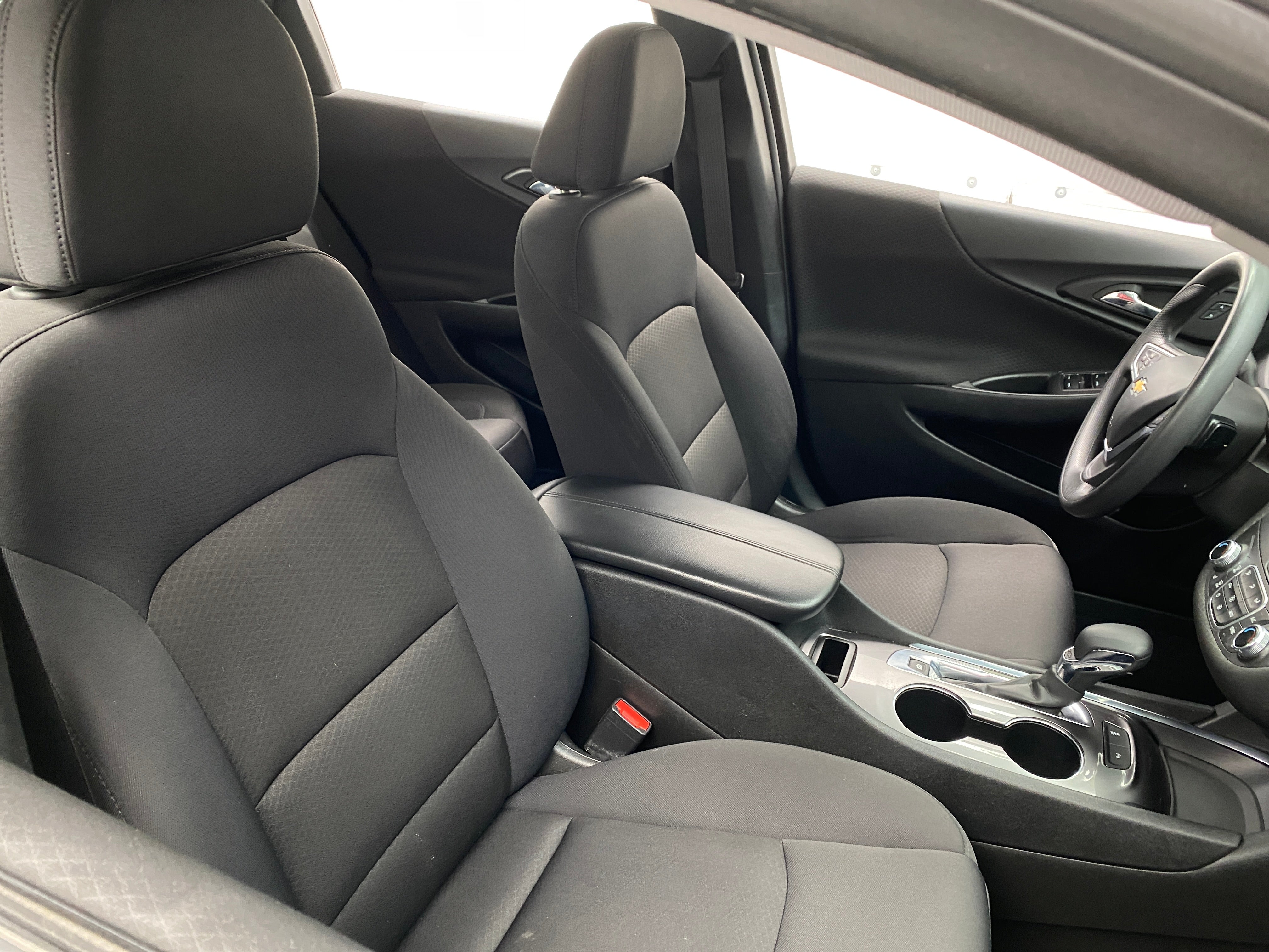 2023 Chevrolet Malibu LT 2