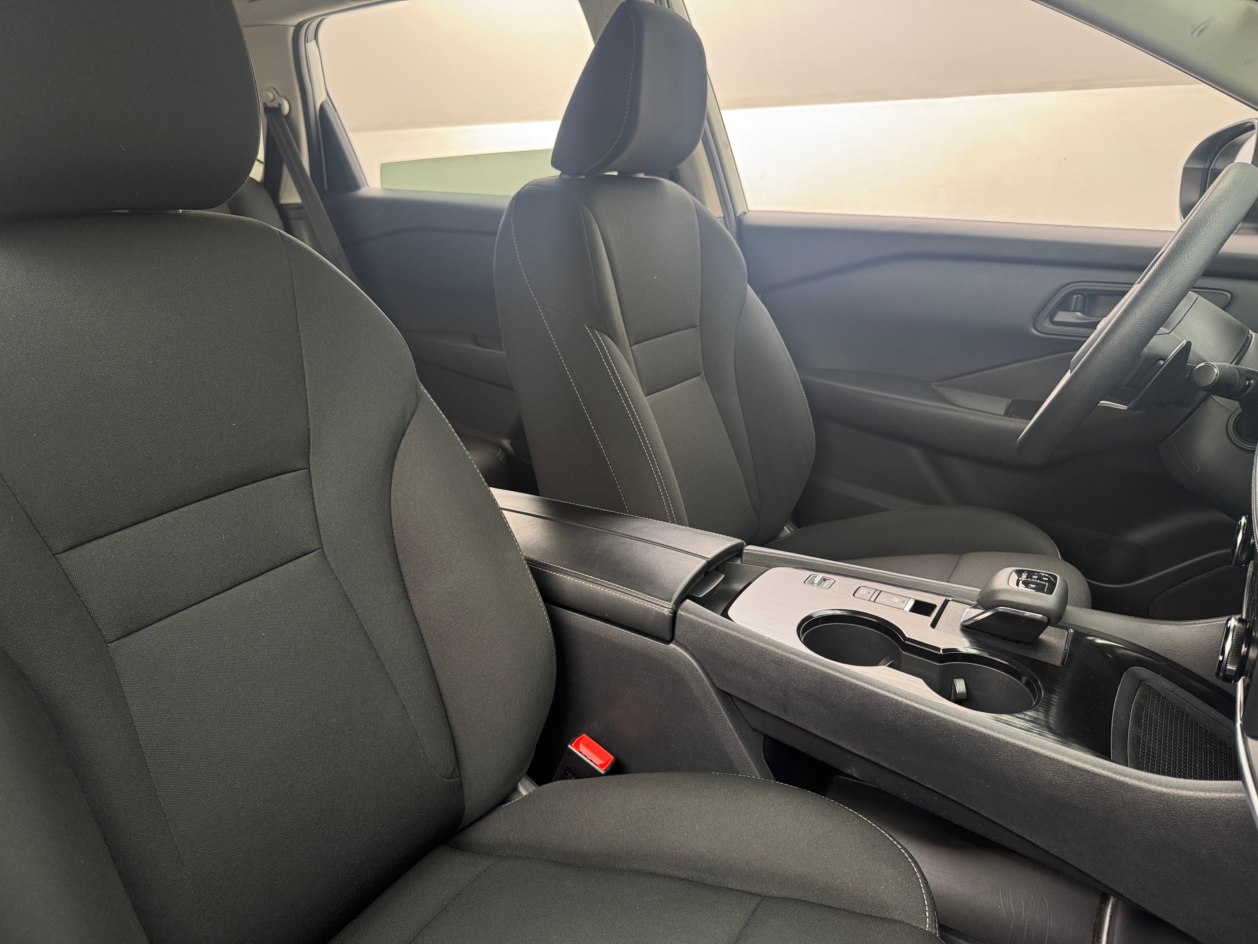 2024 Nissan Rogue S 2