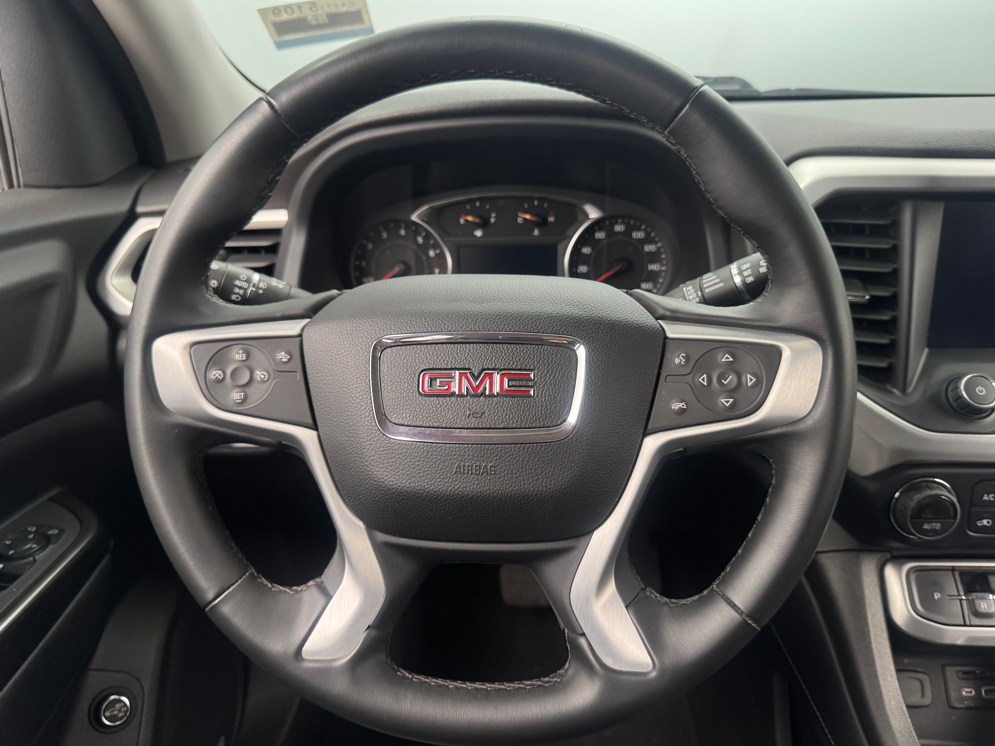2023 GMC Acadia SLT 4