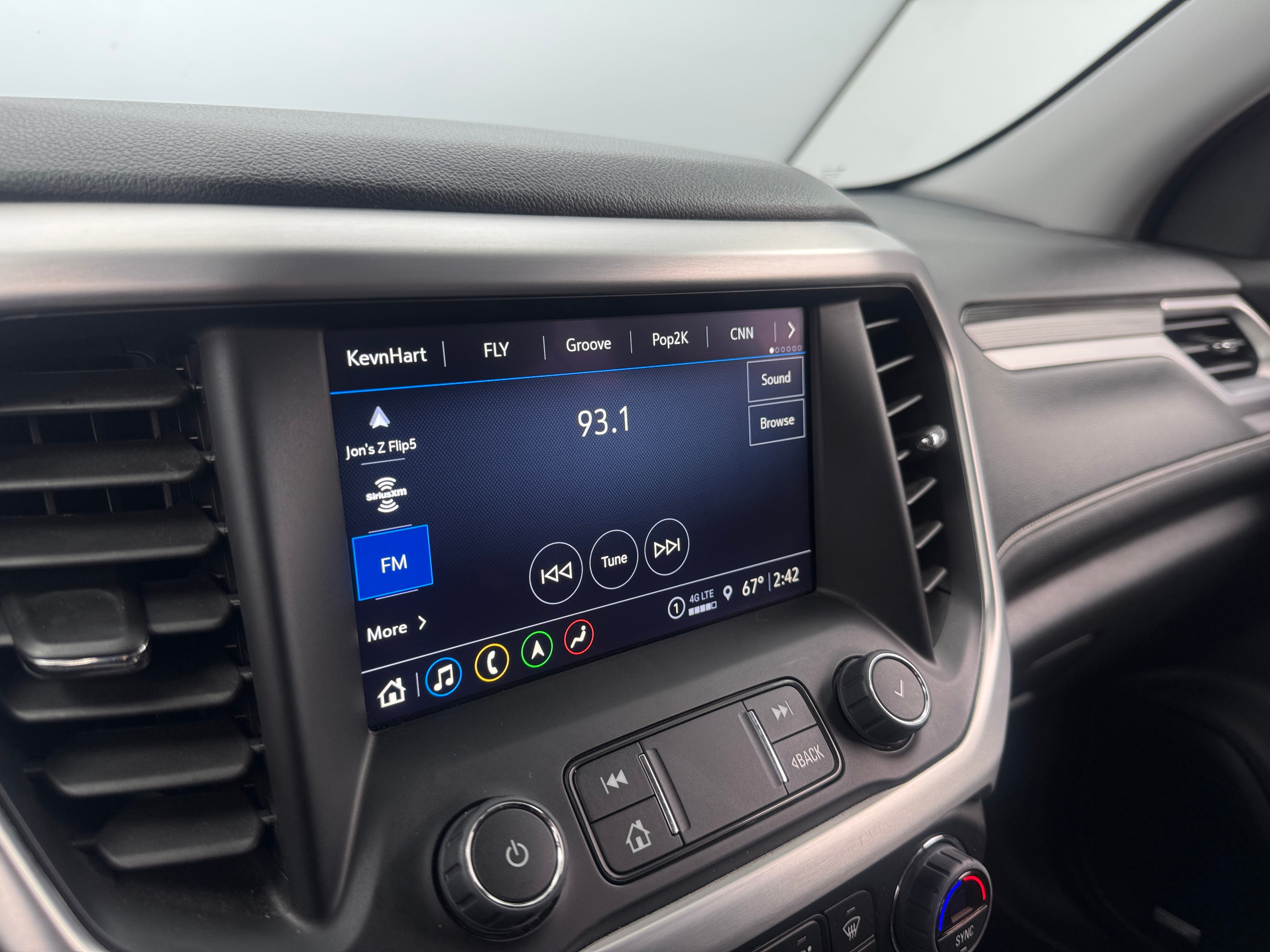 2023 GMC Acadia SLT 3