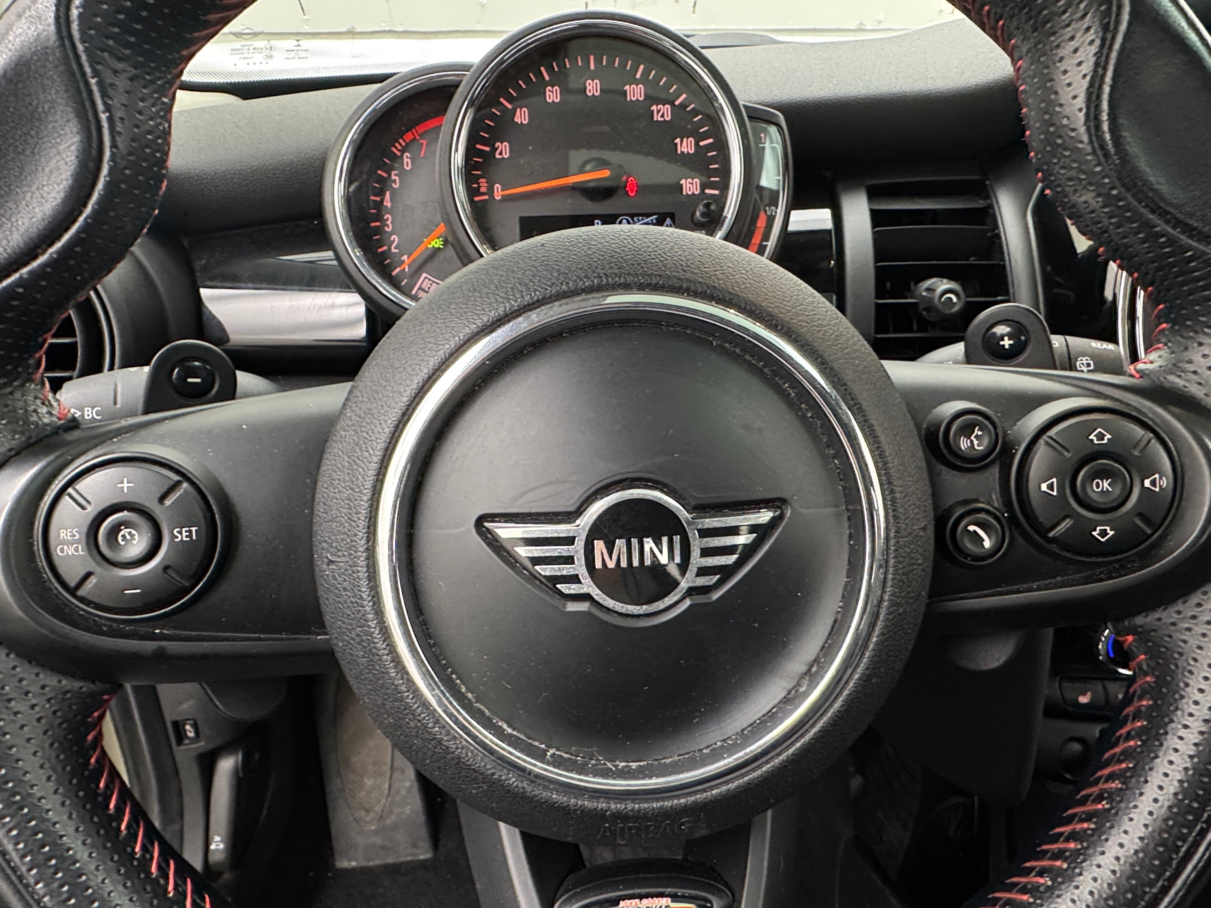 2019 MINI Cooper Hardtop S 5