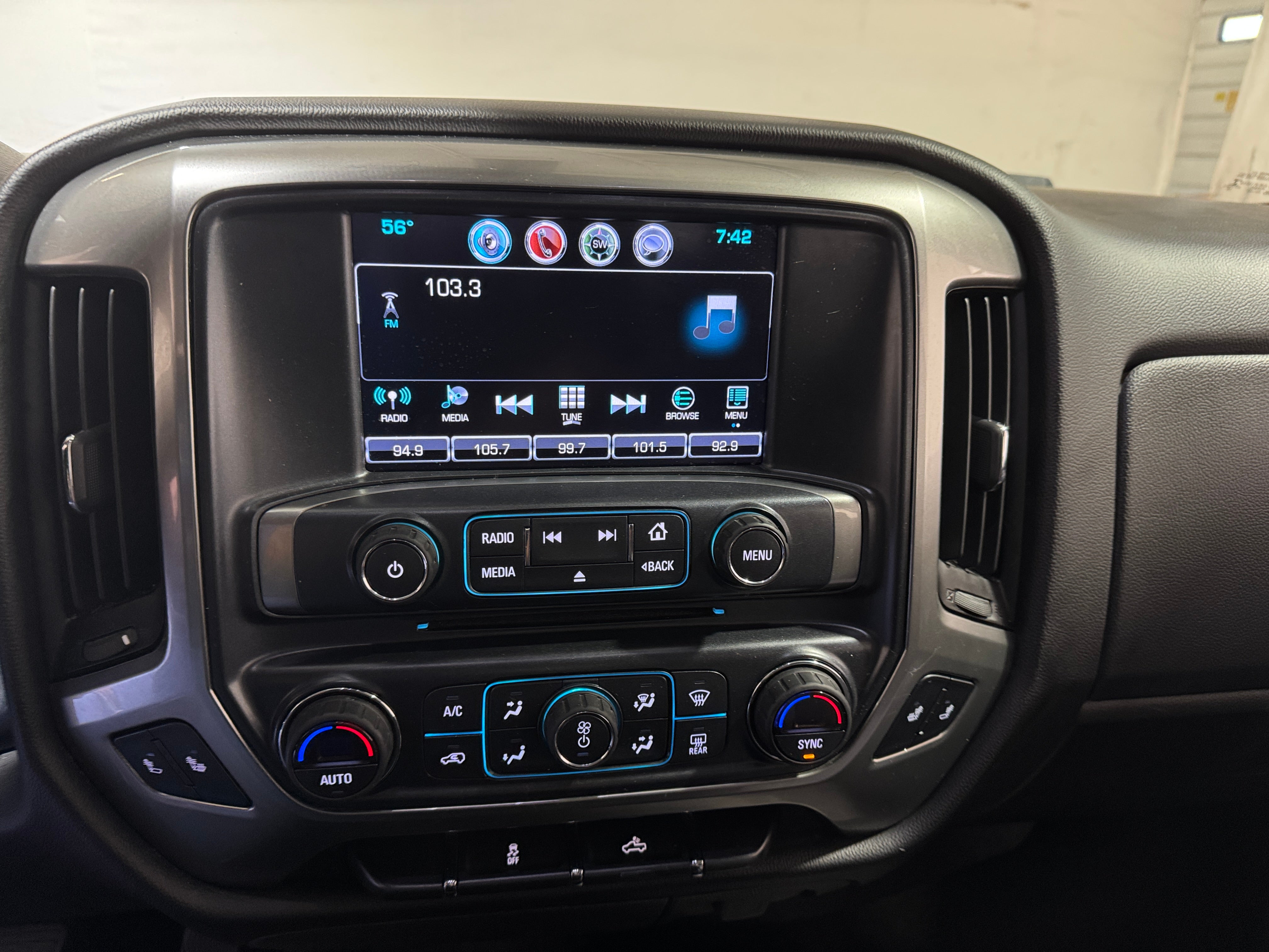 2018 Chevrolet Silverado 1500 LT 4