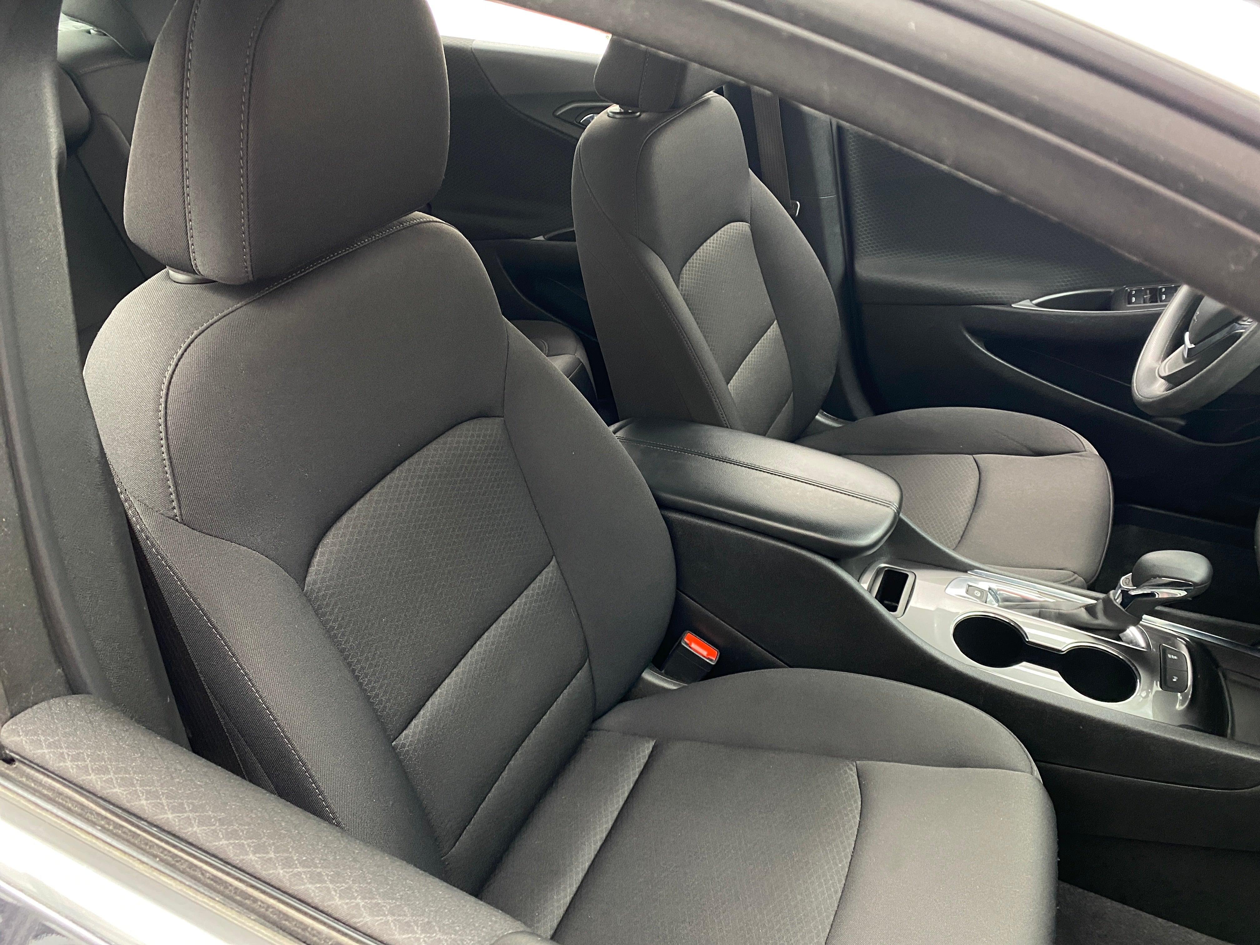 2023 Chevrolet Malibu LT 2