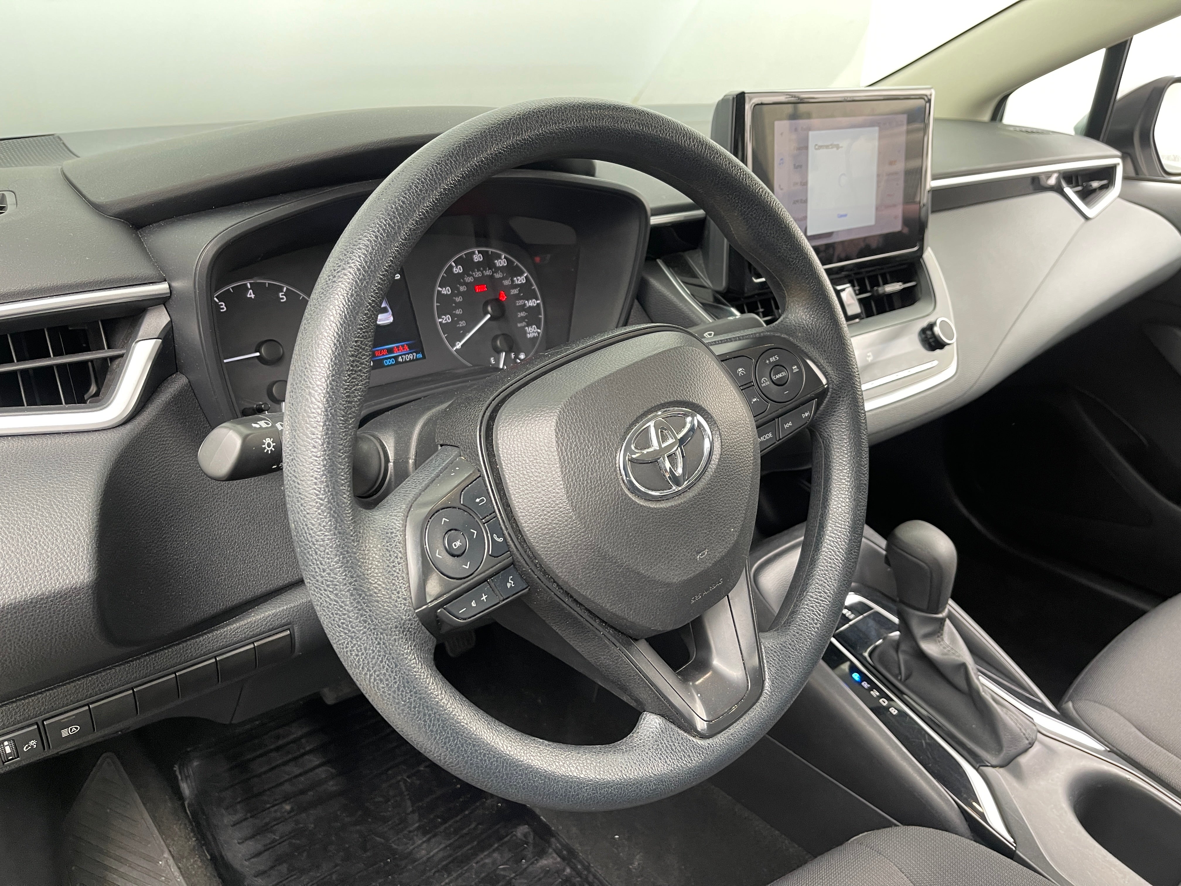 2024 Toyota Corolla LE 3
