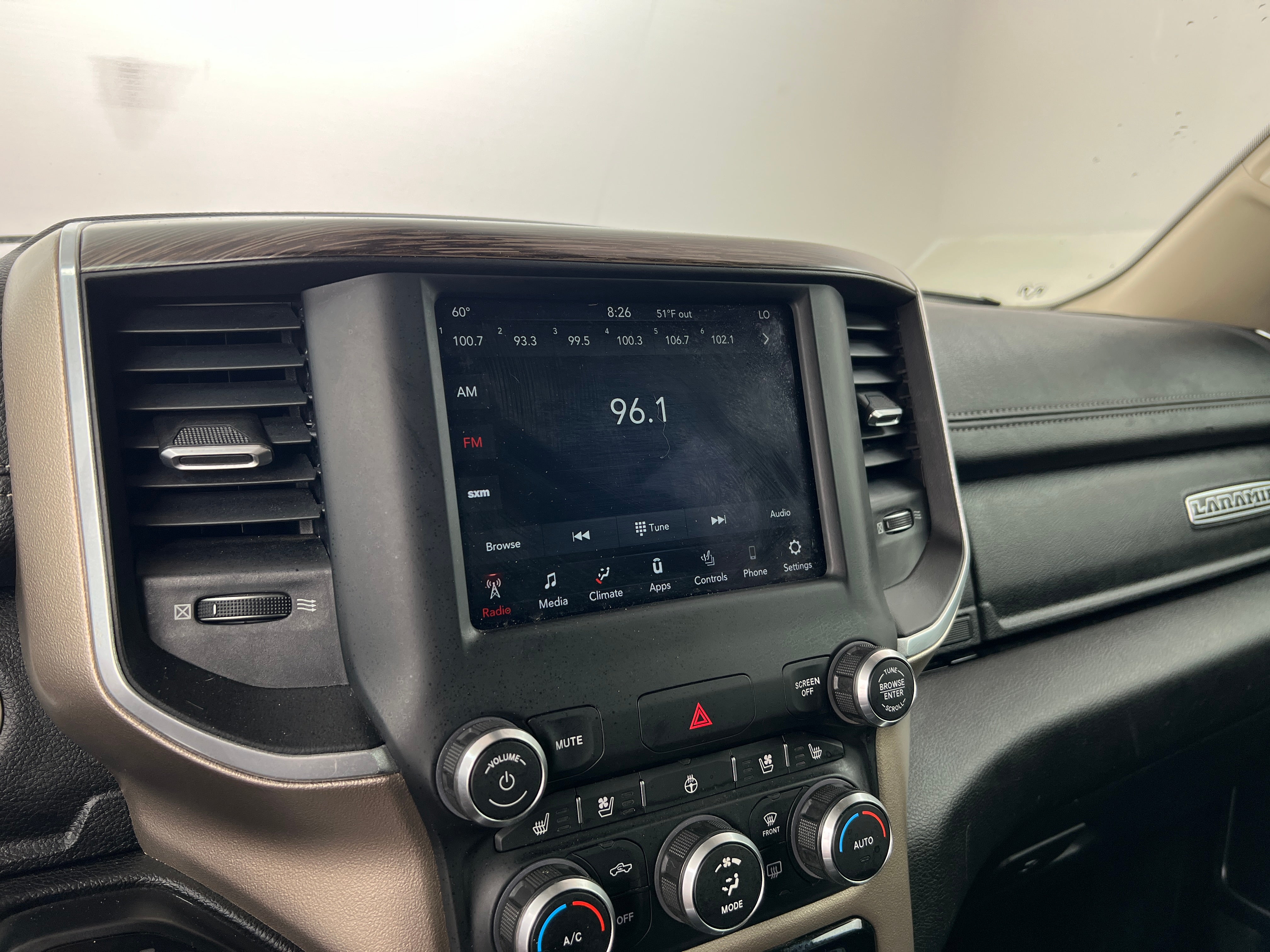 2020 RAM 1500 Laramie 3