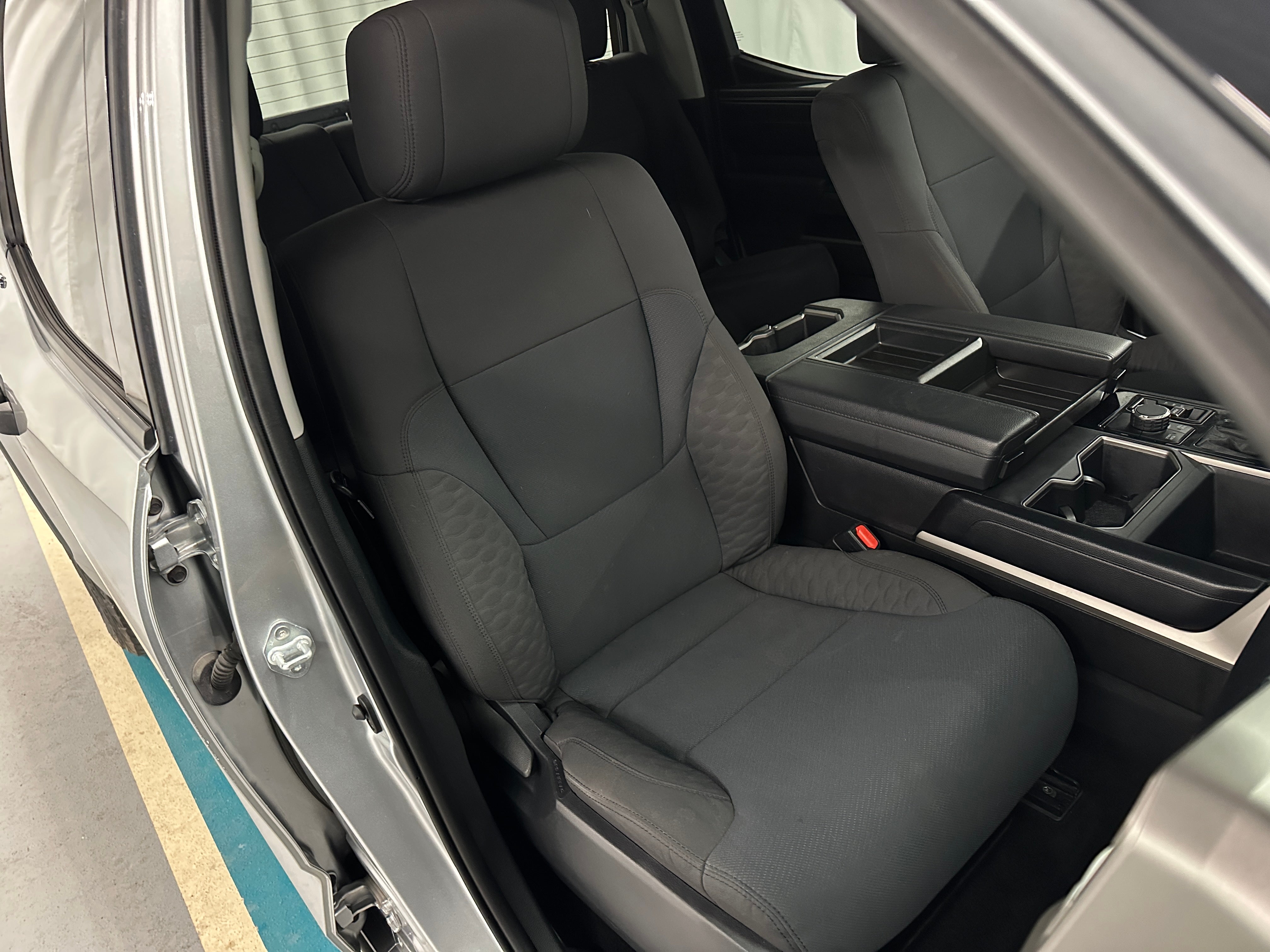 2022 Toyota Tundra SR5 2