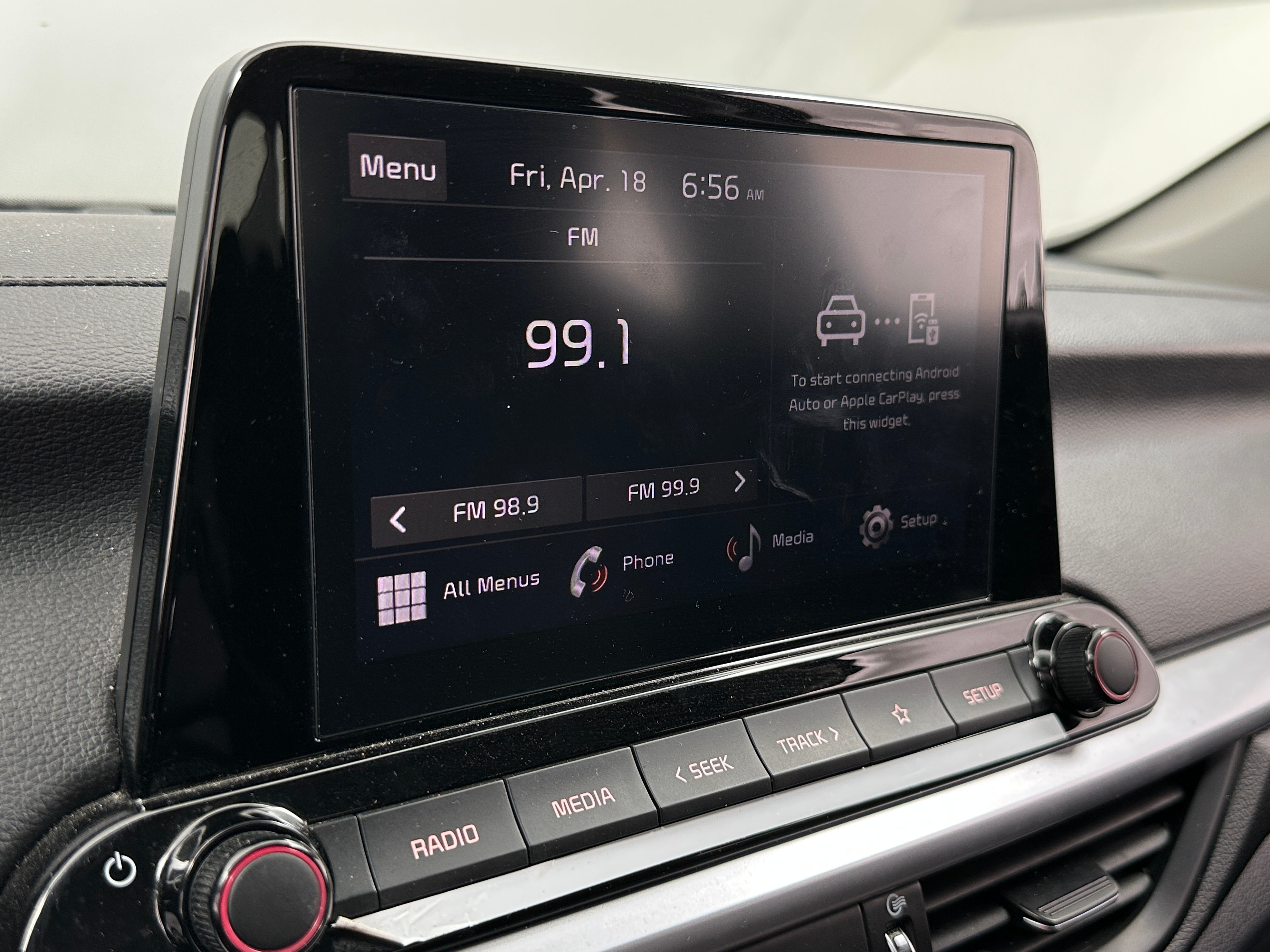 2024 Kia Forte LXS 4