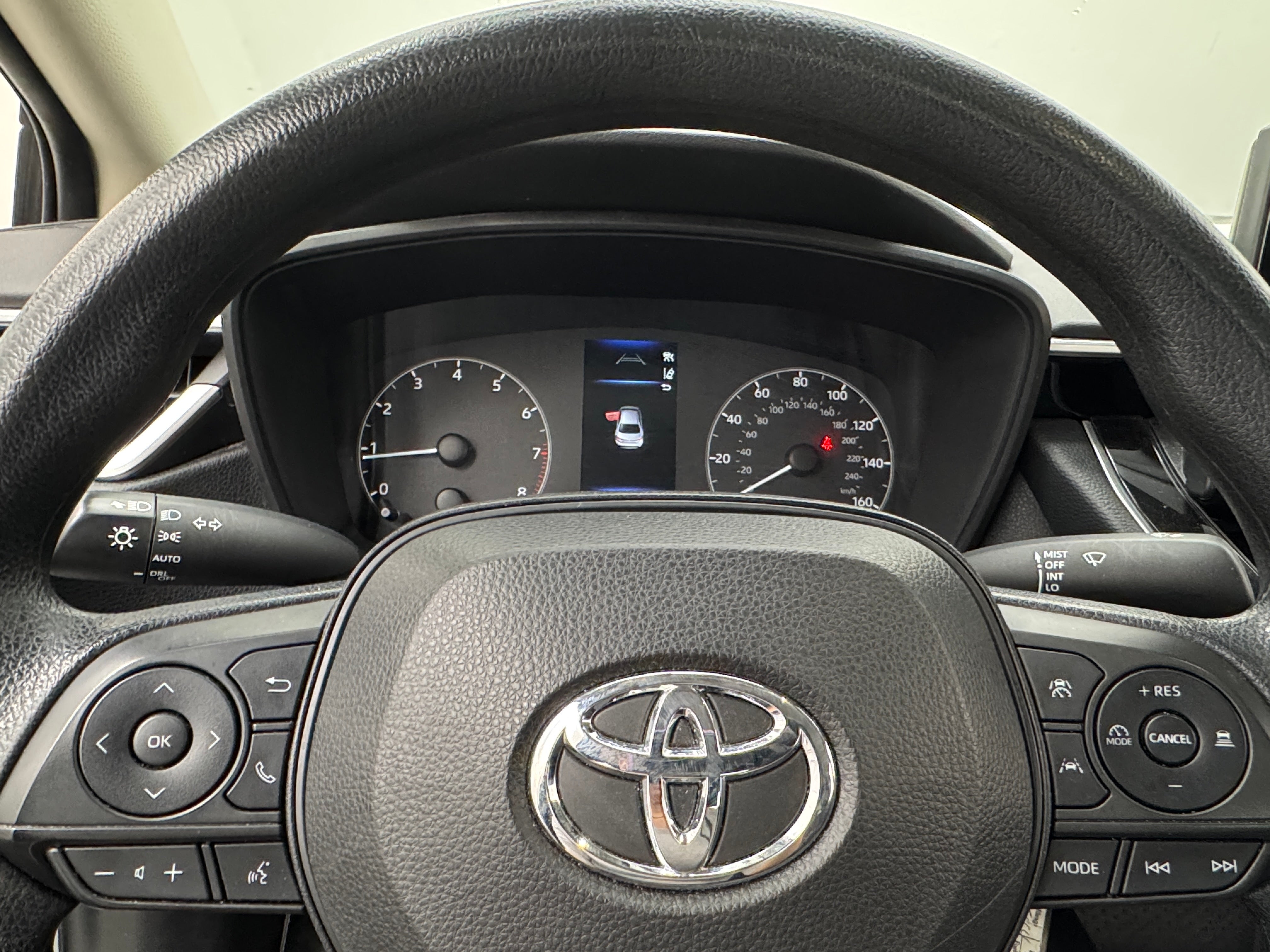 2023 Toyota Corolla LE 5