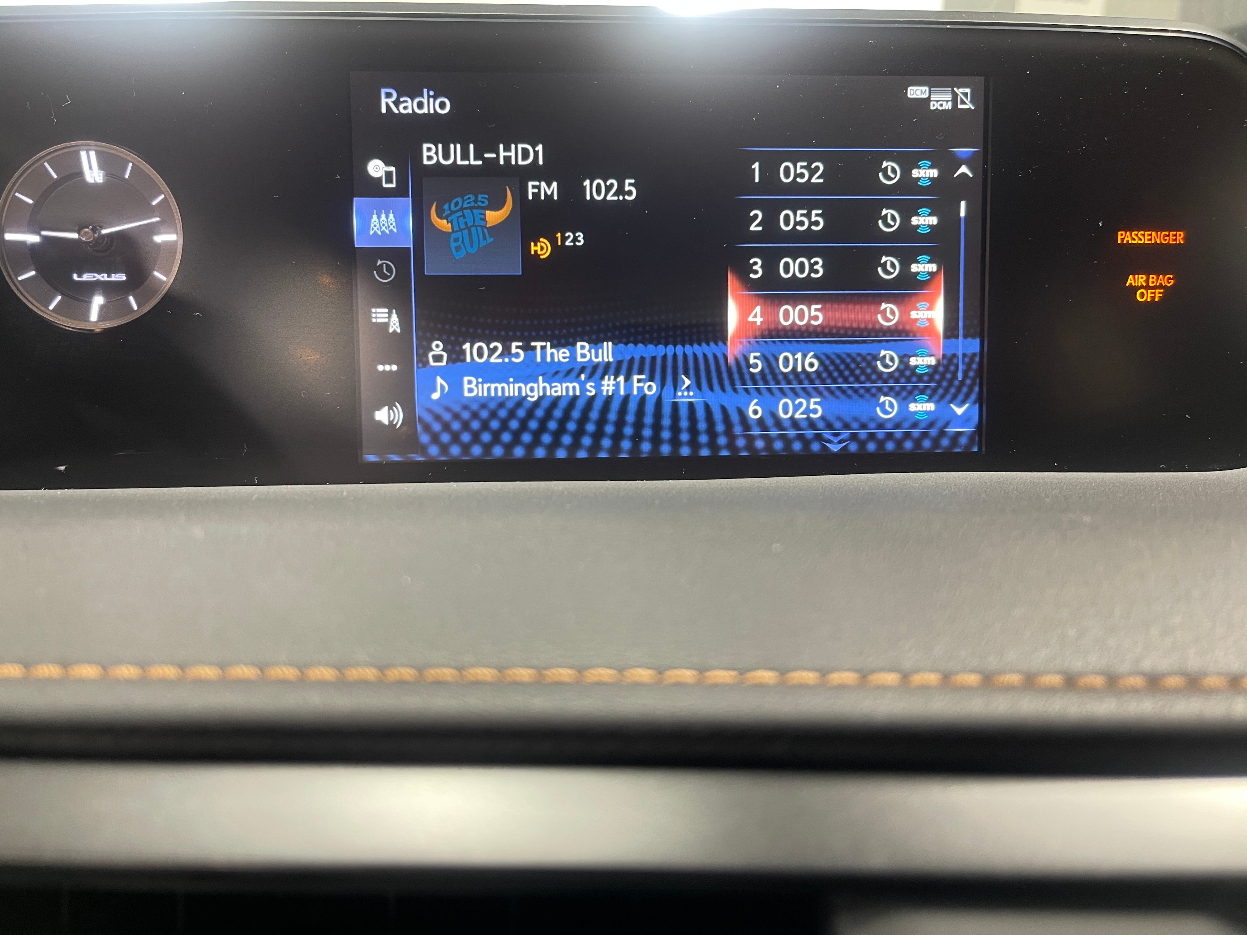 2022 Lexus UX 200 3