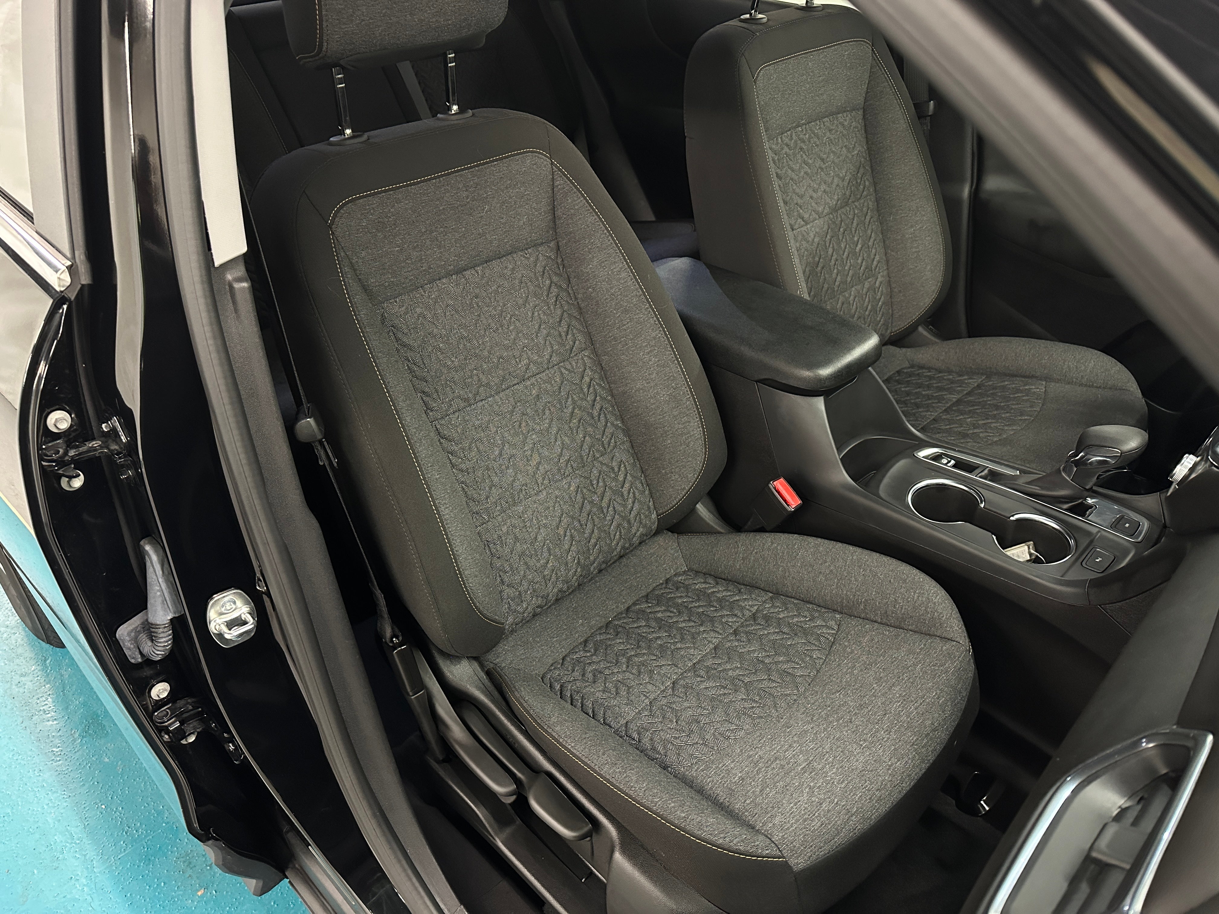 2024 Chevrolet Equinox LT 2