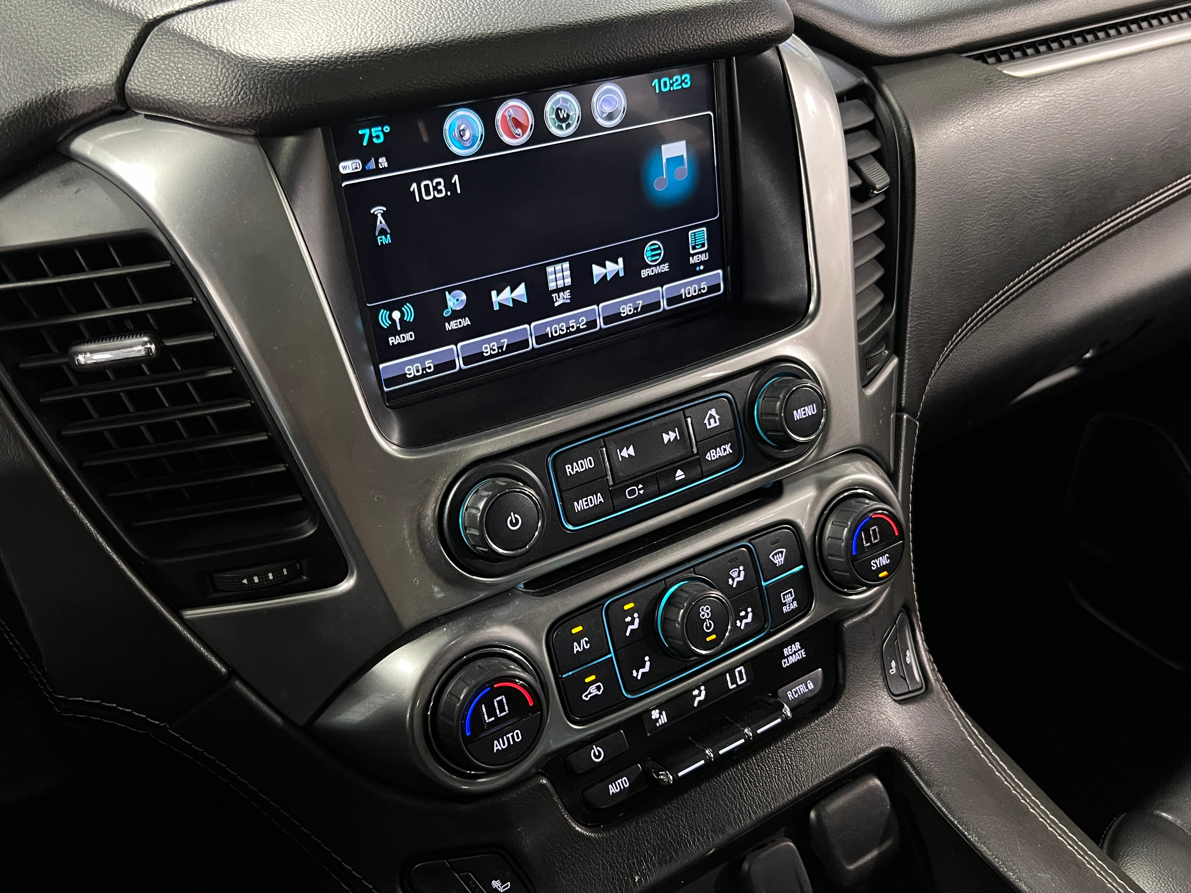 2020 Chevrolet Tahoe LT 4