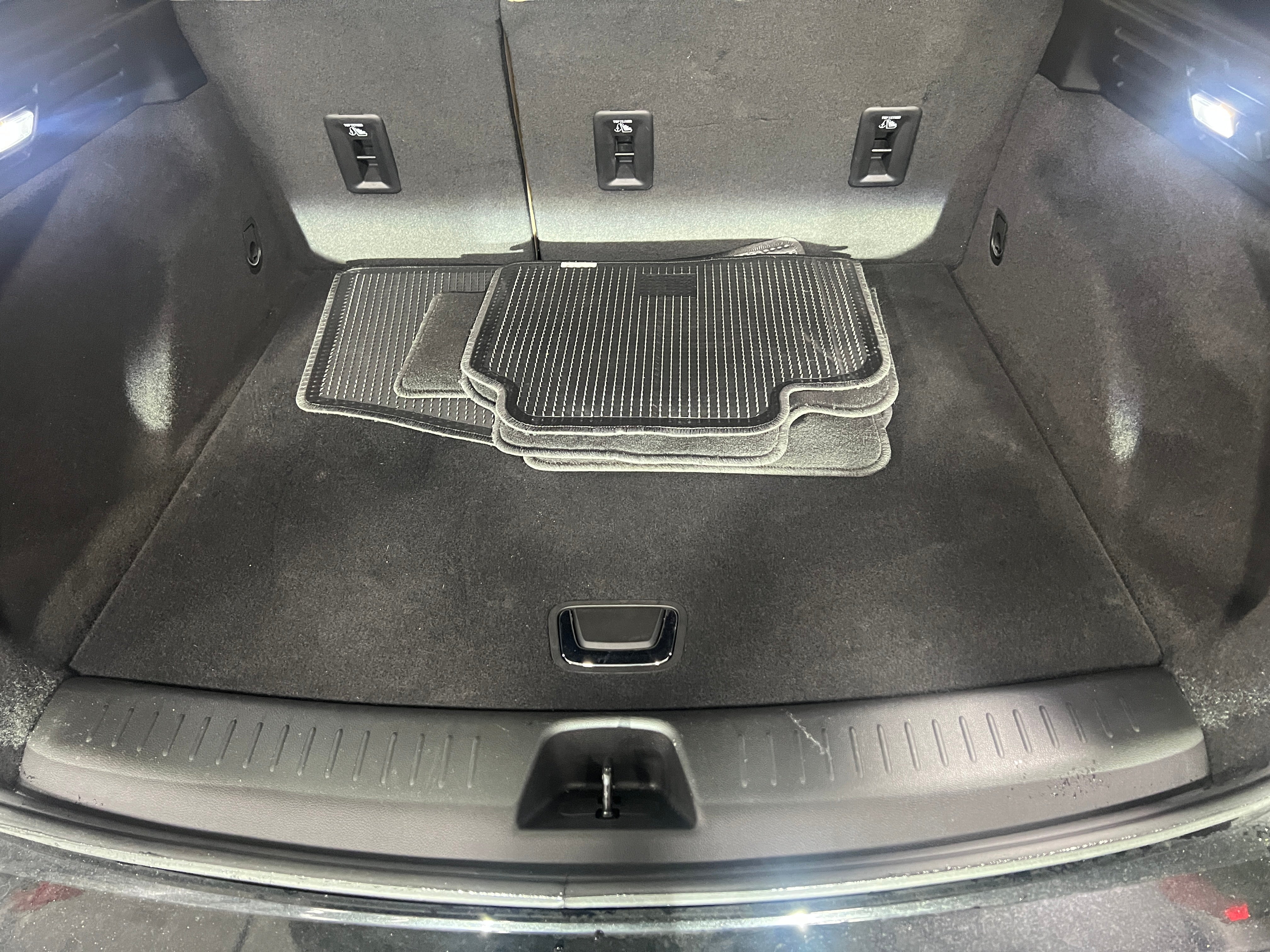 2024 Cadillac XT4 Luxury 6