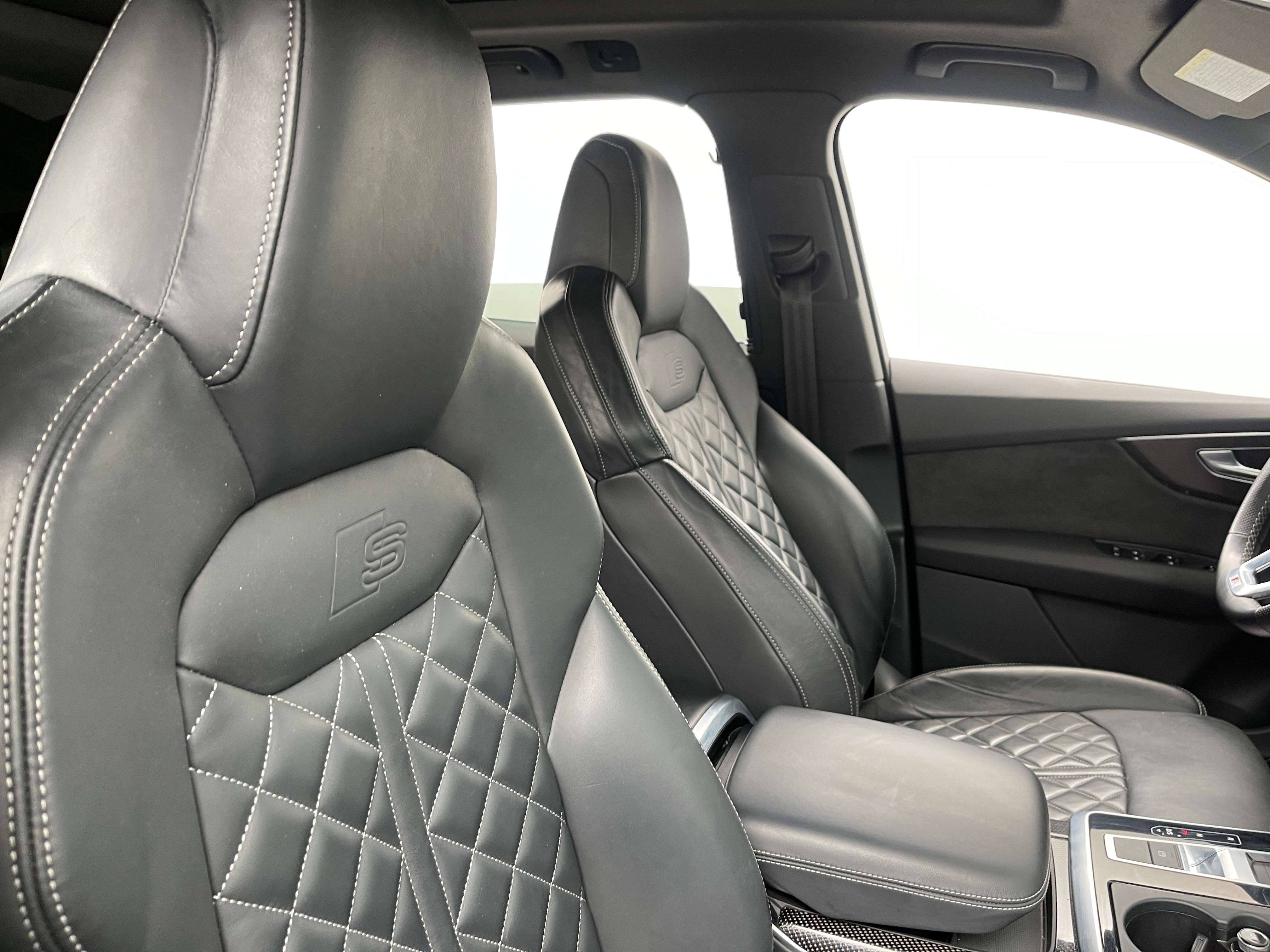 2021 Audi SQ7 Premium Plus 2