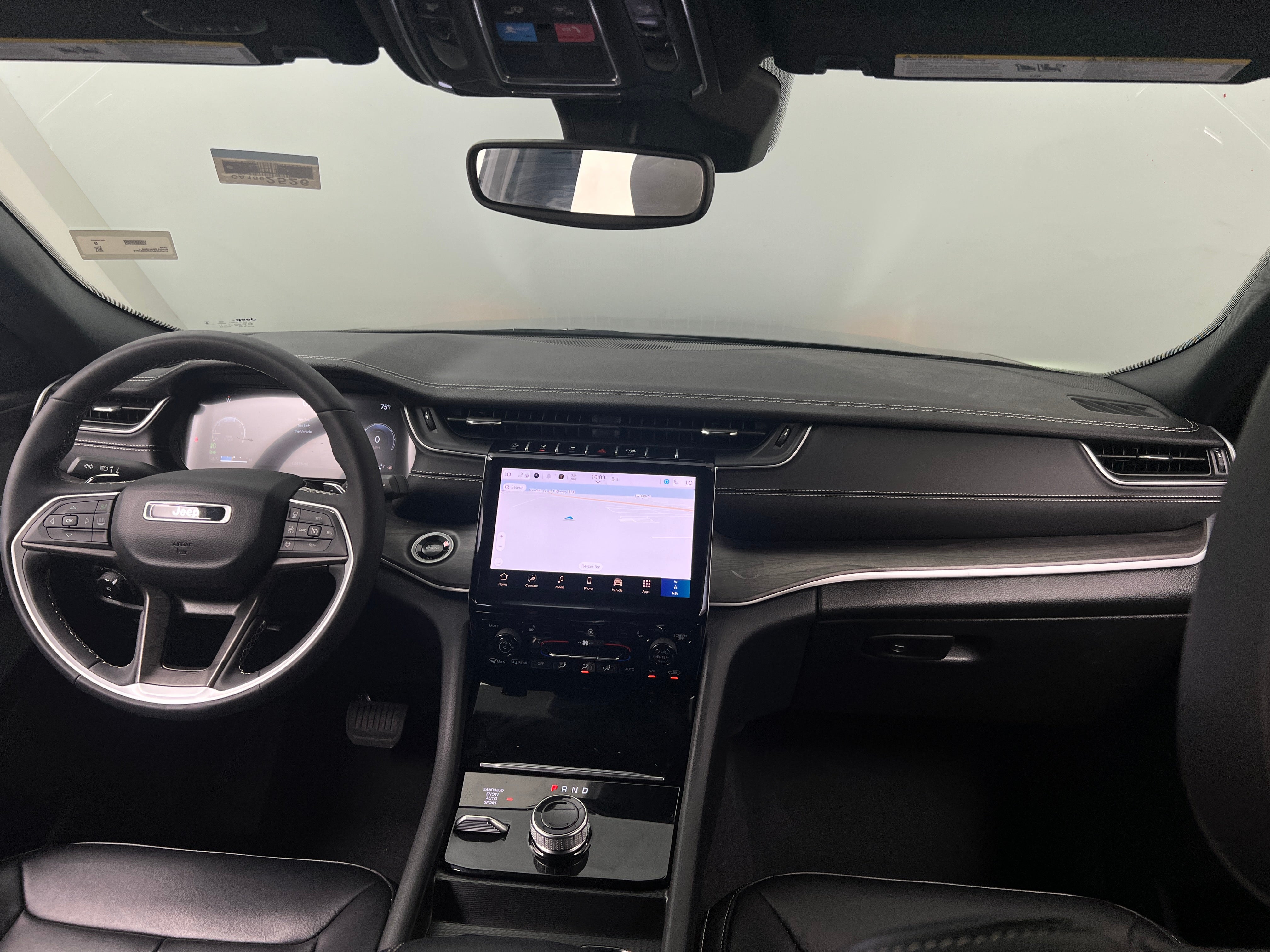 2024 Jeep Grand Cherokee L Limited Edition 2