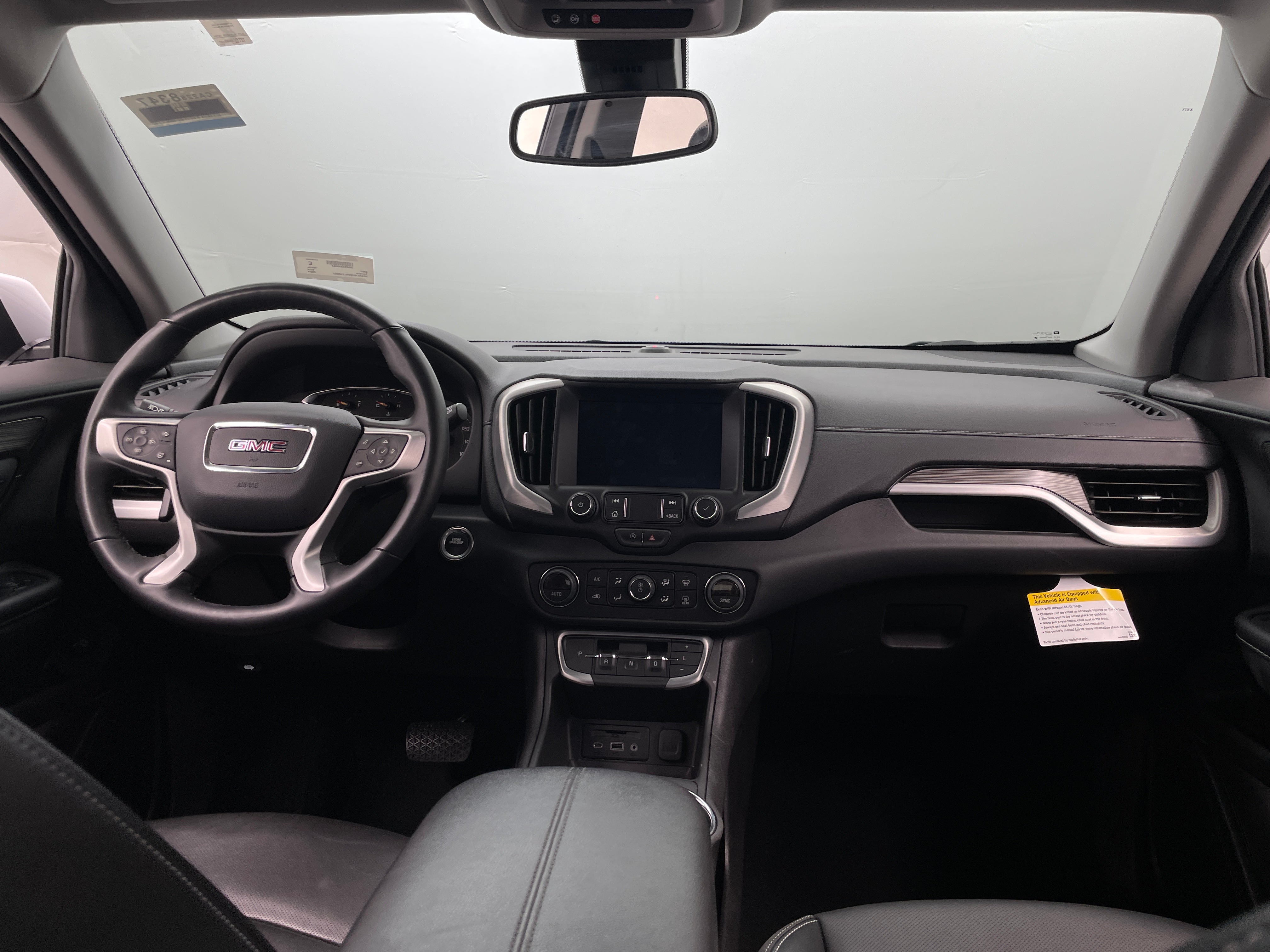 2024 GMC Terrain SLT 2