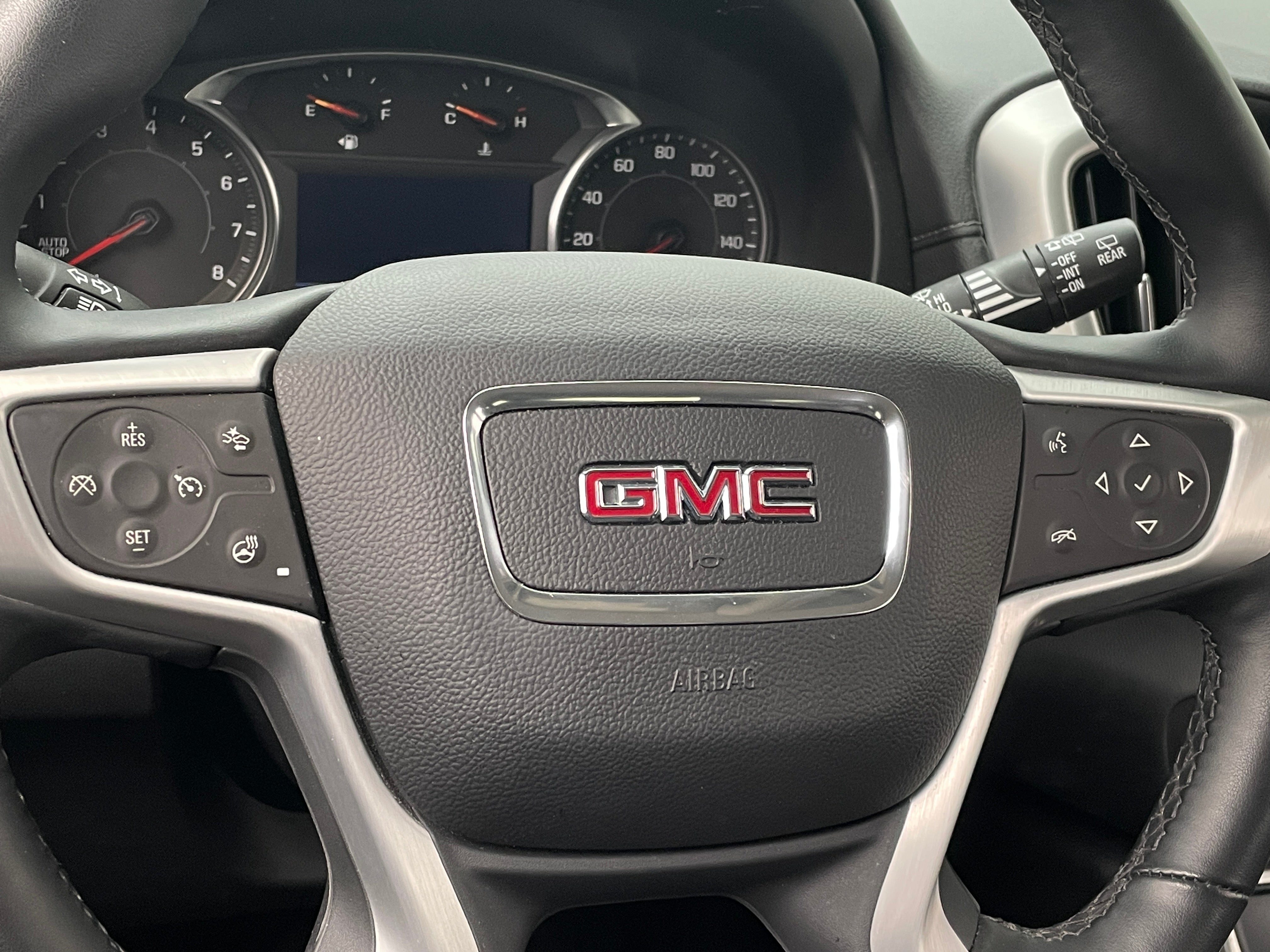 2024 GMC Terrain SLT 4