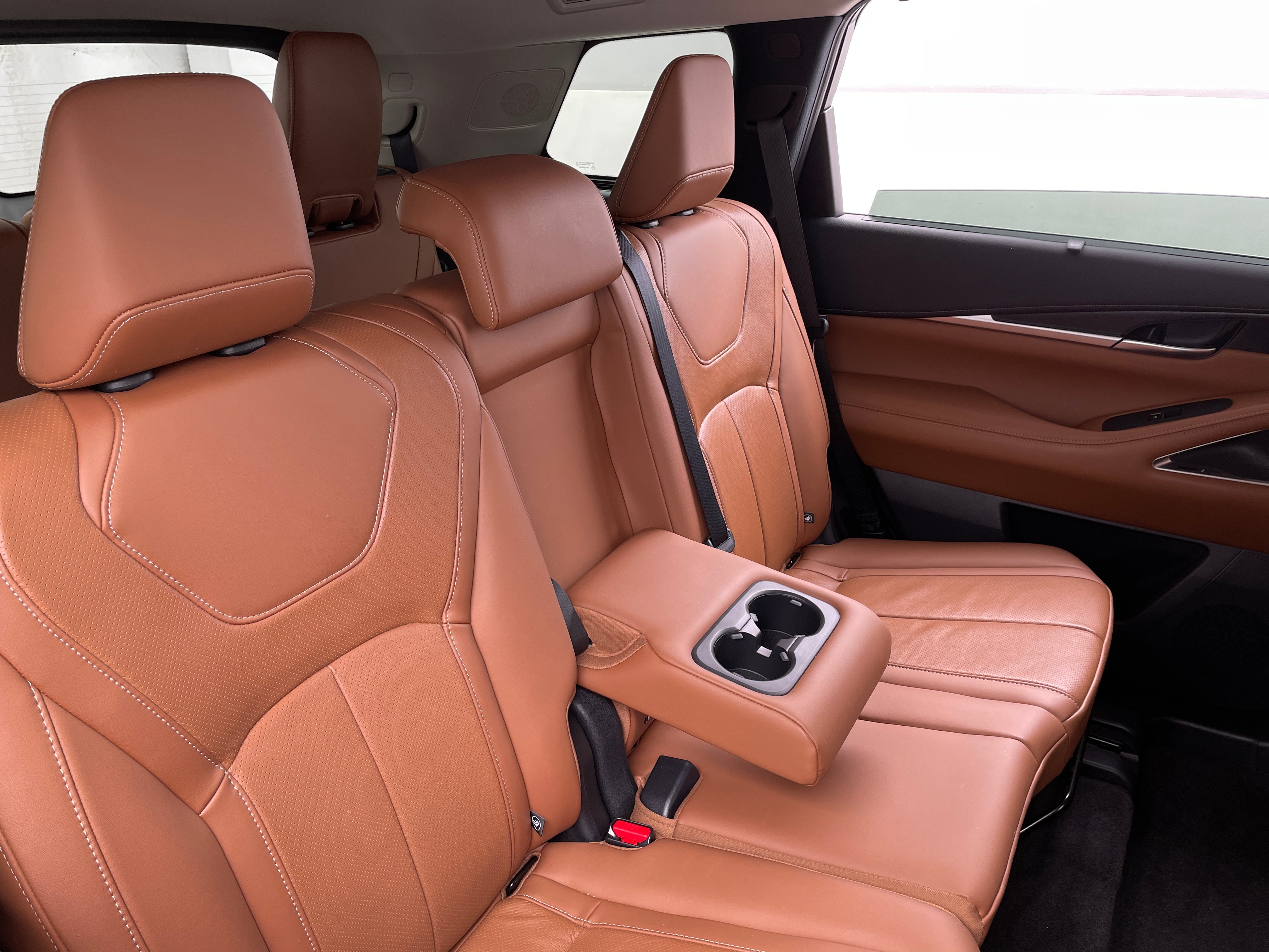 2023 INFINITI QX60 Sensory 5