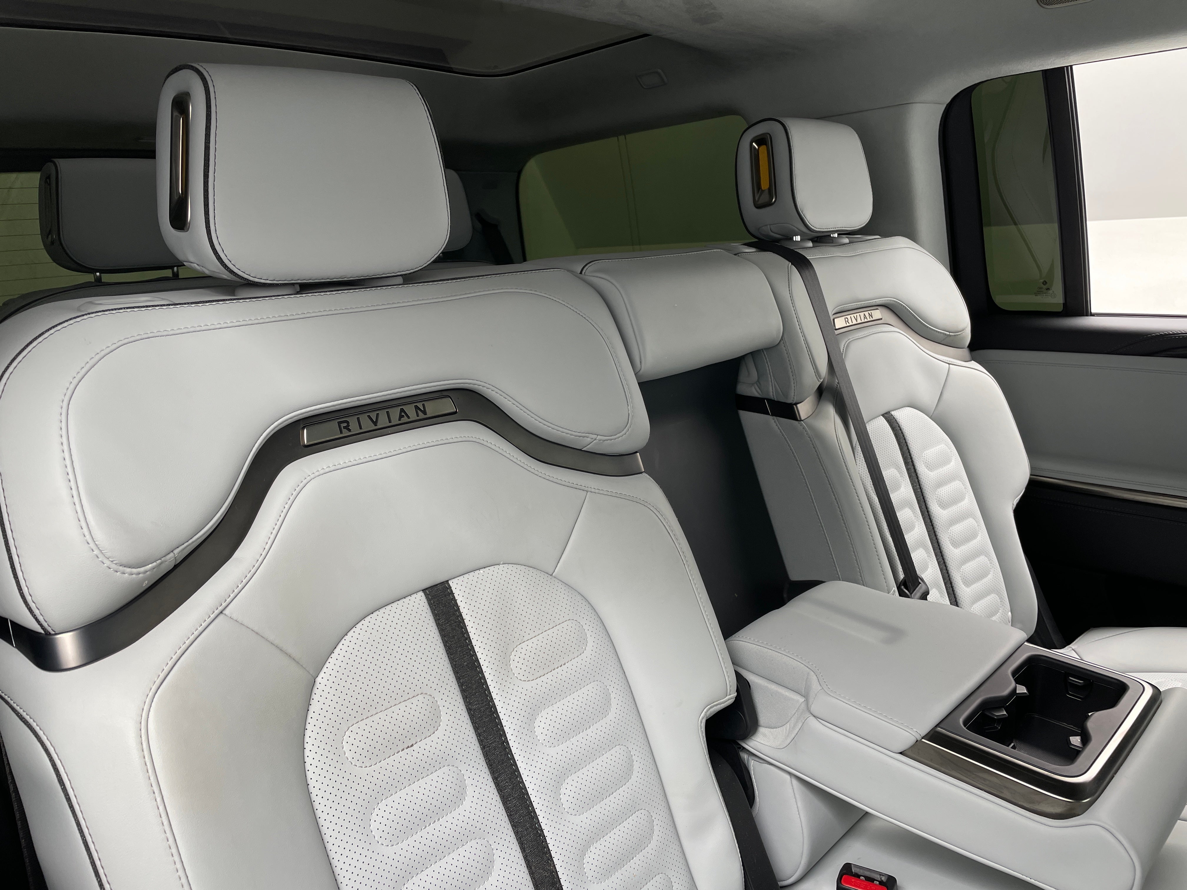 2023 Rivian R1S Adventure 5