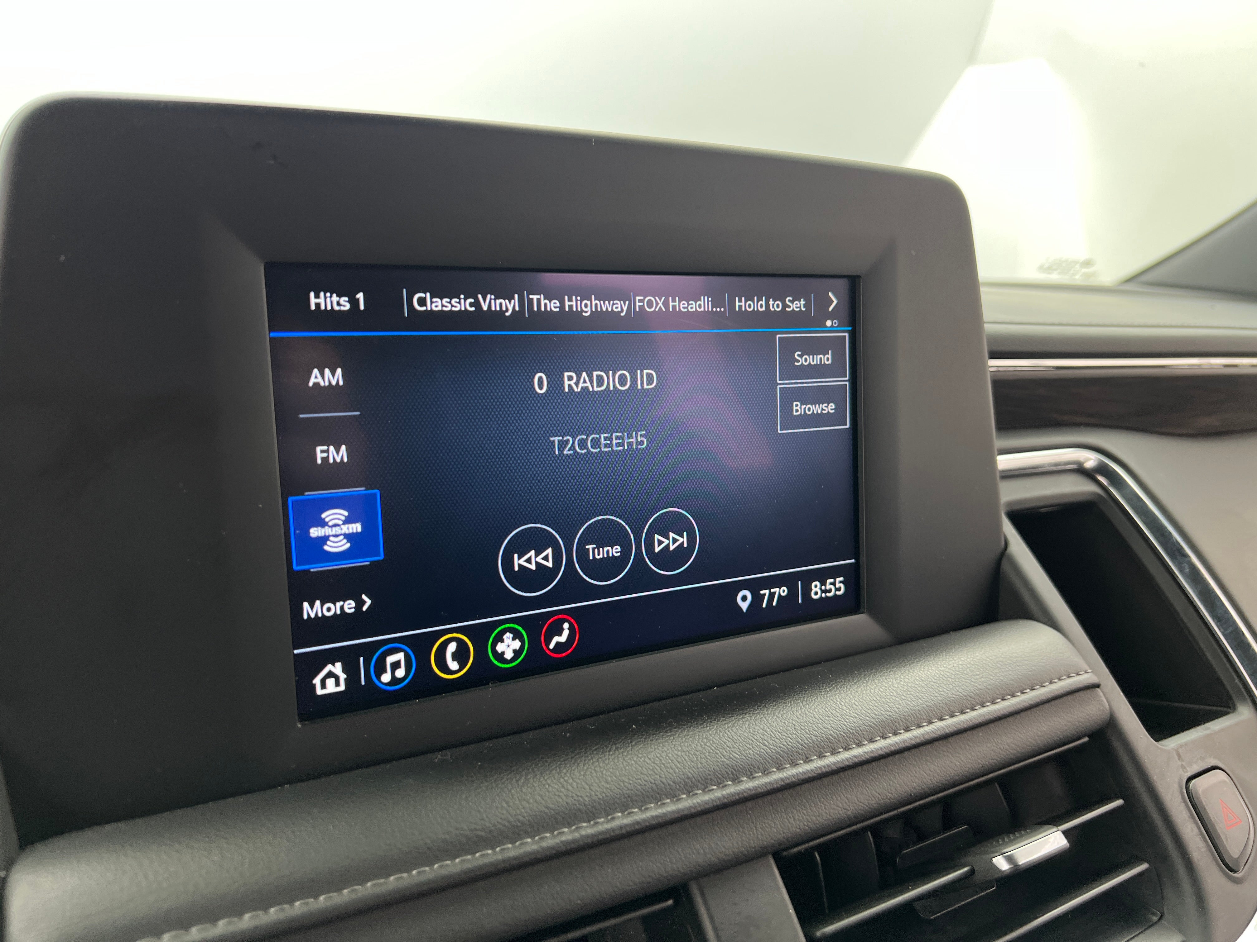 2023 Chevrolet Suburban LS 4