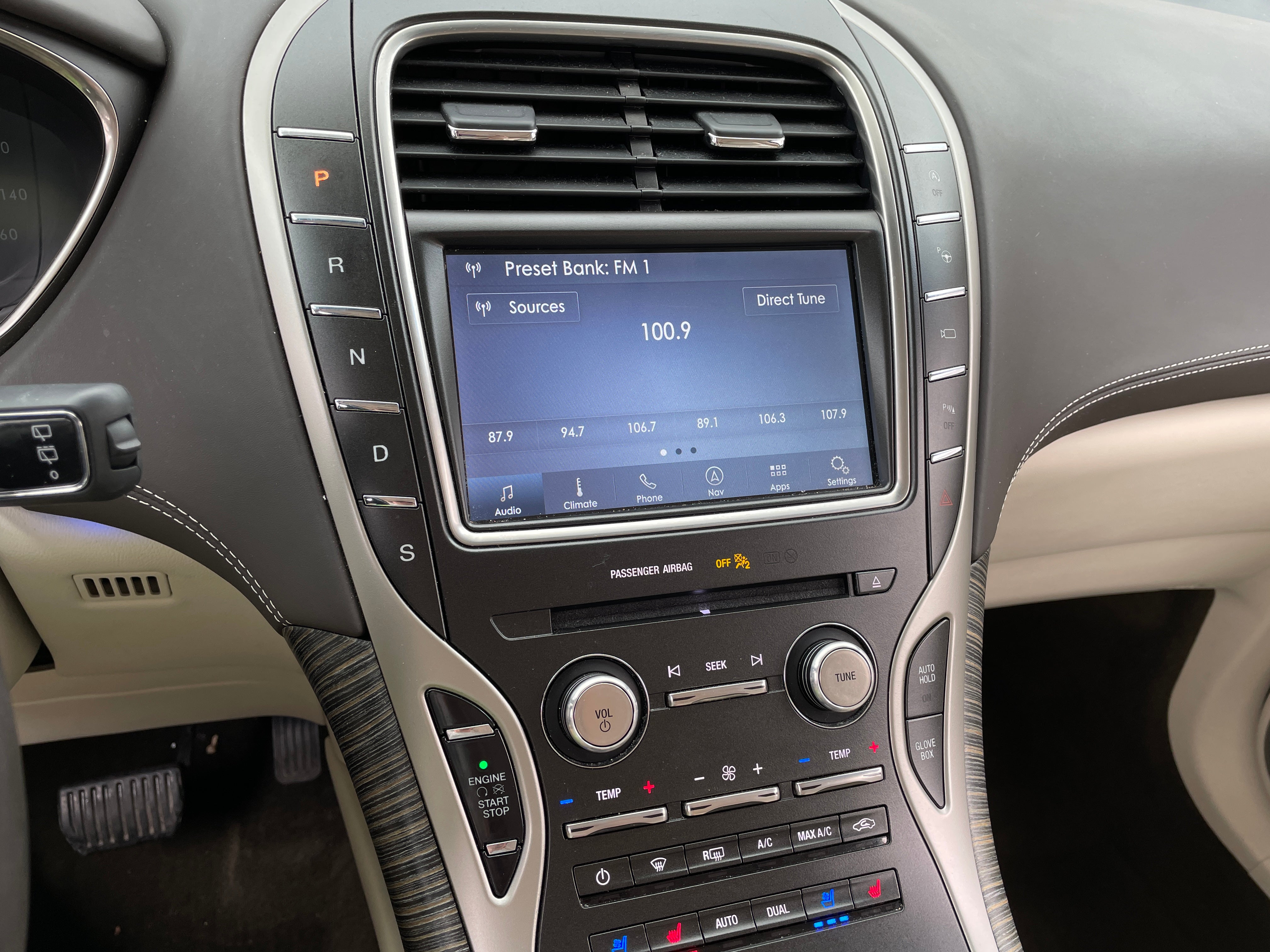 2019 Lincoln Nautilus Black Label 3