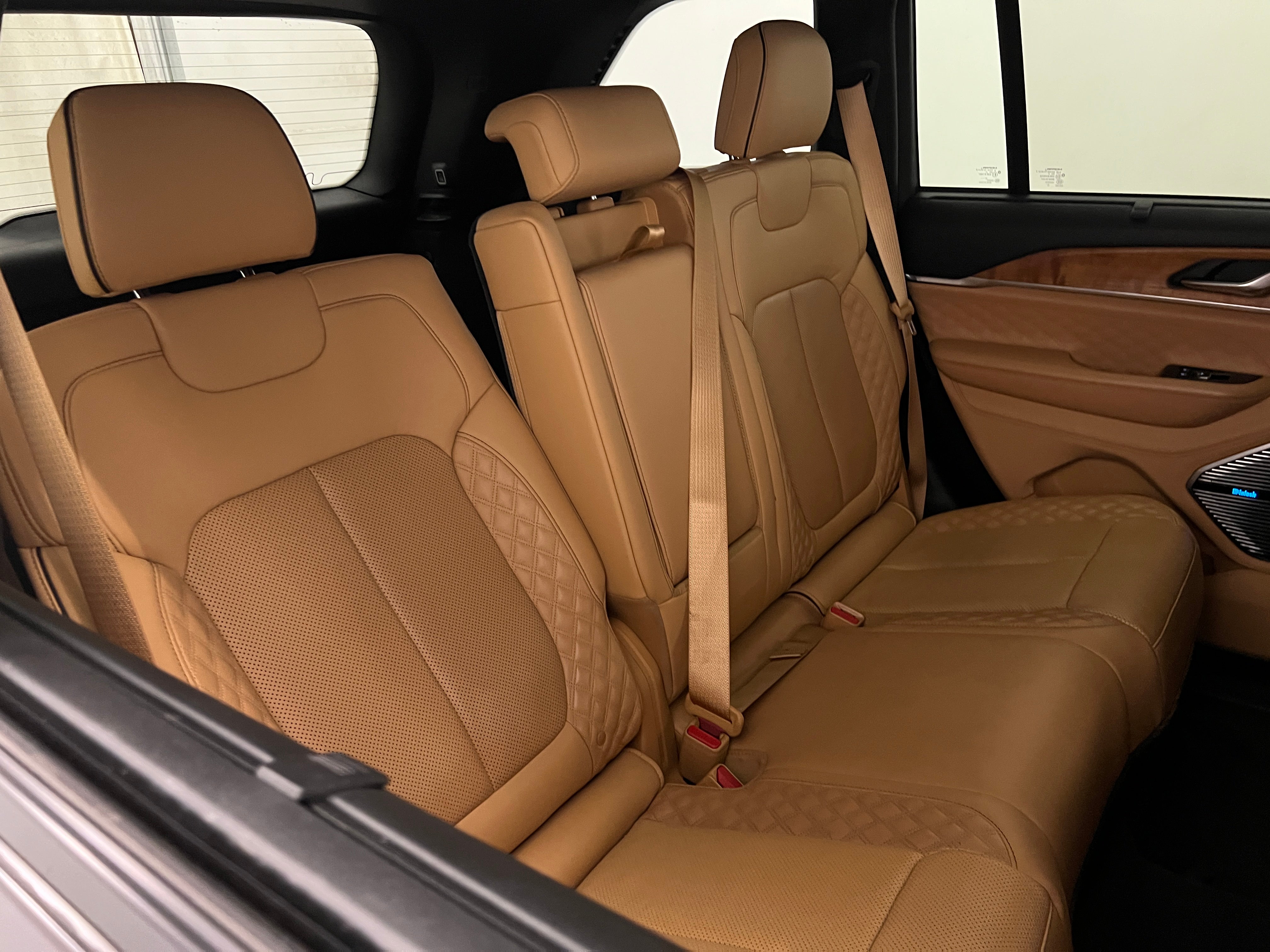 2022 Jeep Grand Cherokee Summit 5