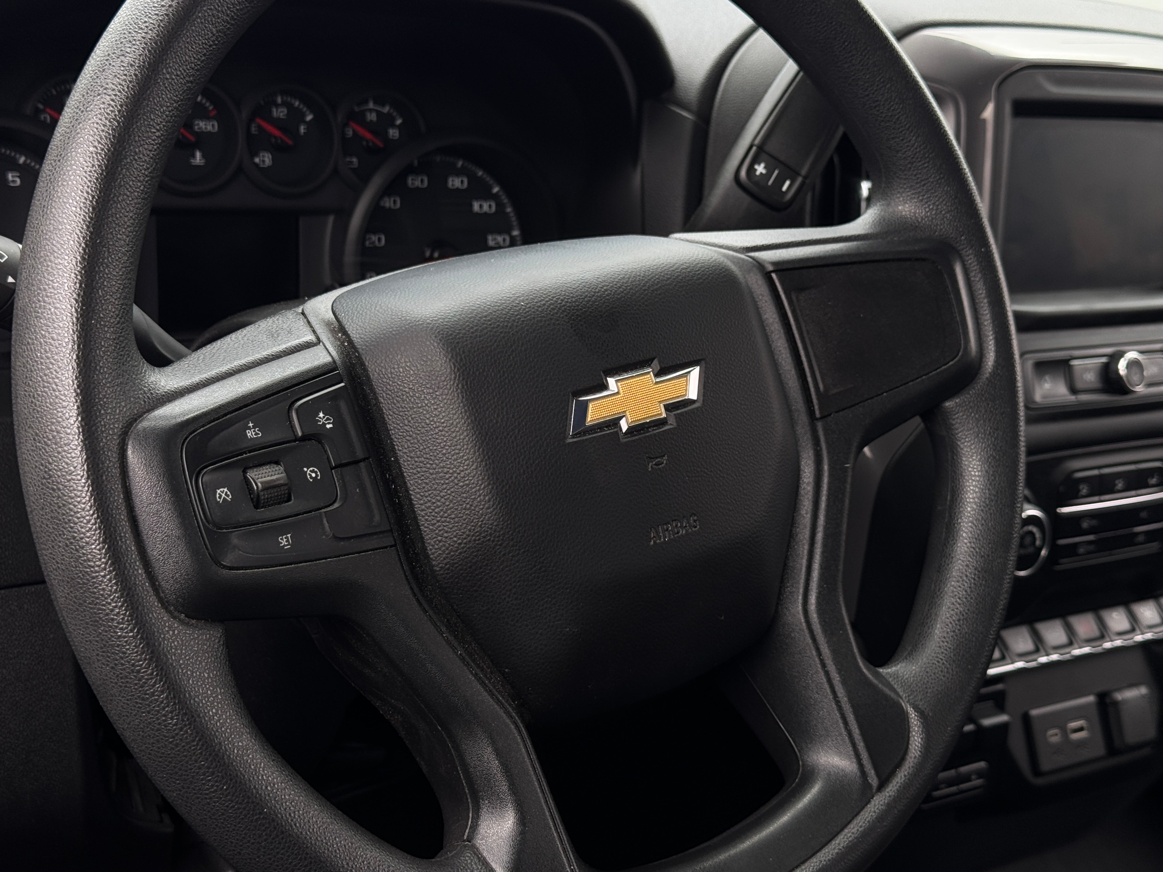 2024 Chevrolet Silverado 2500 Custom 5
