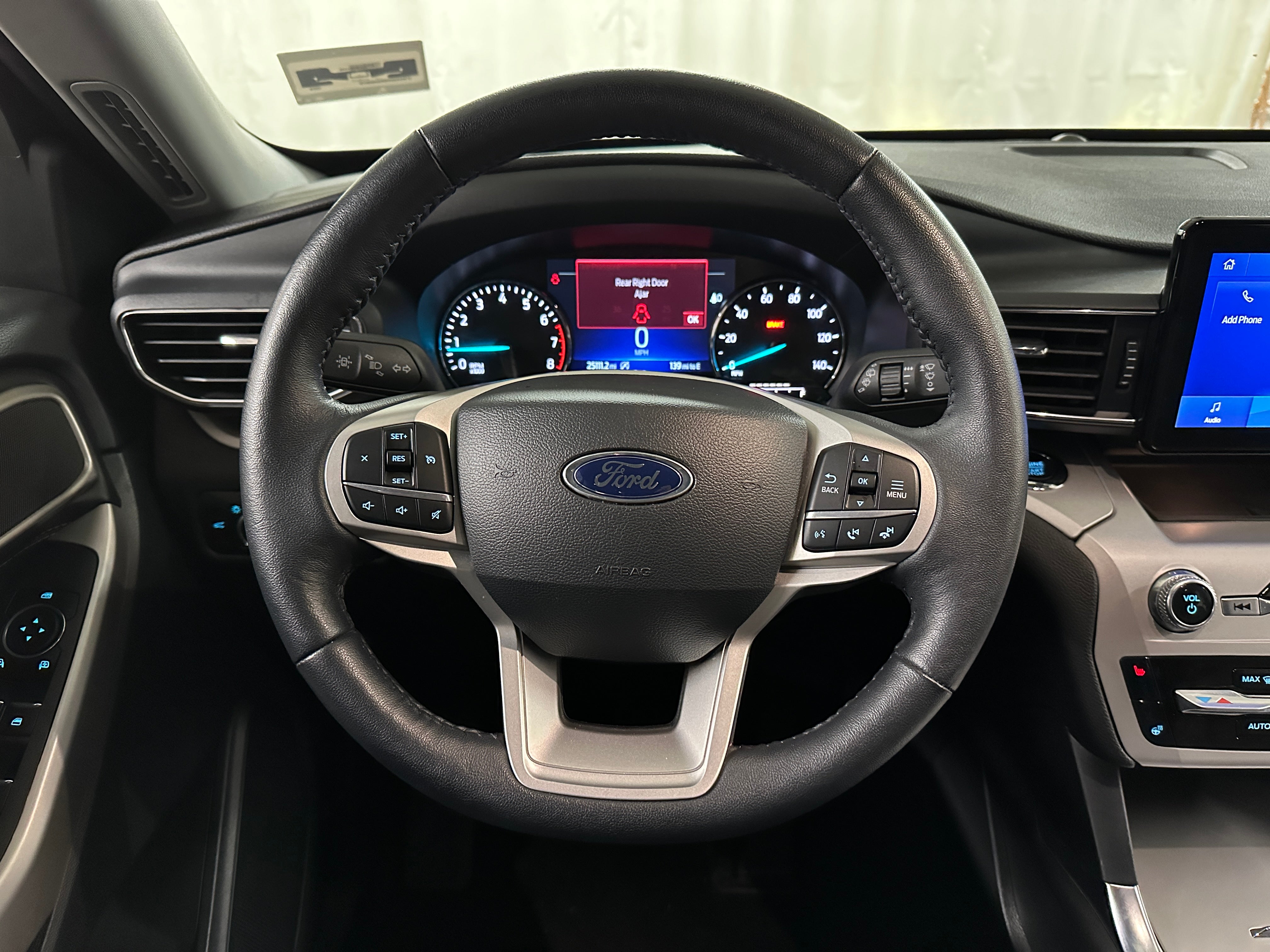2024 Ford Explorer XLT 5