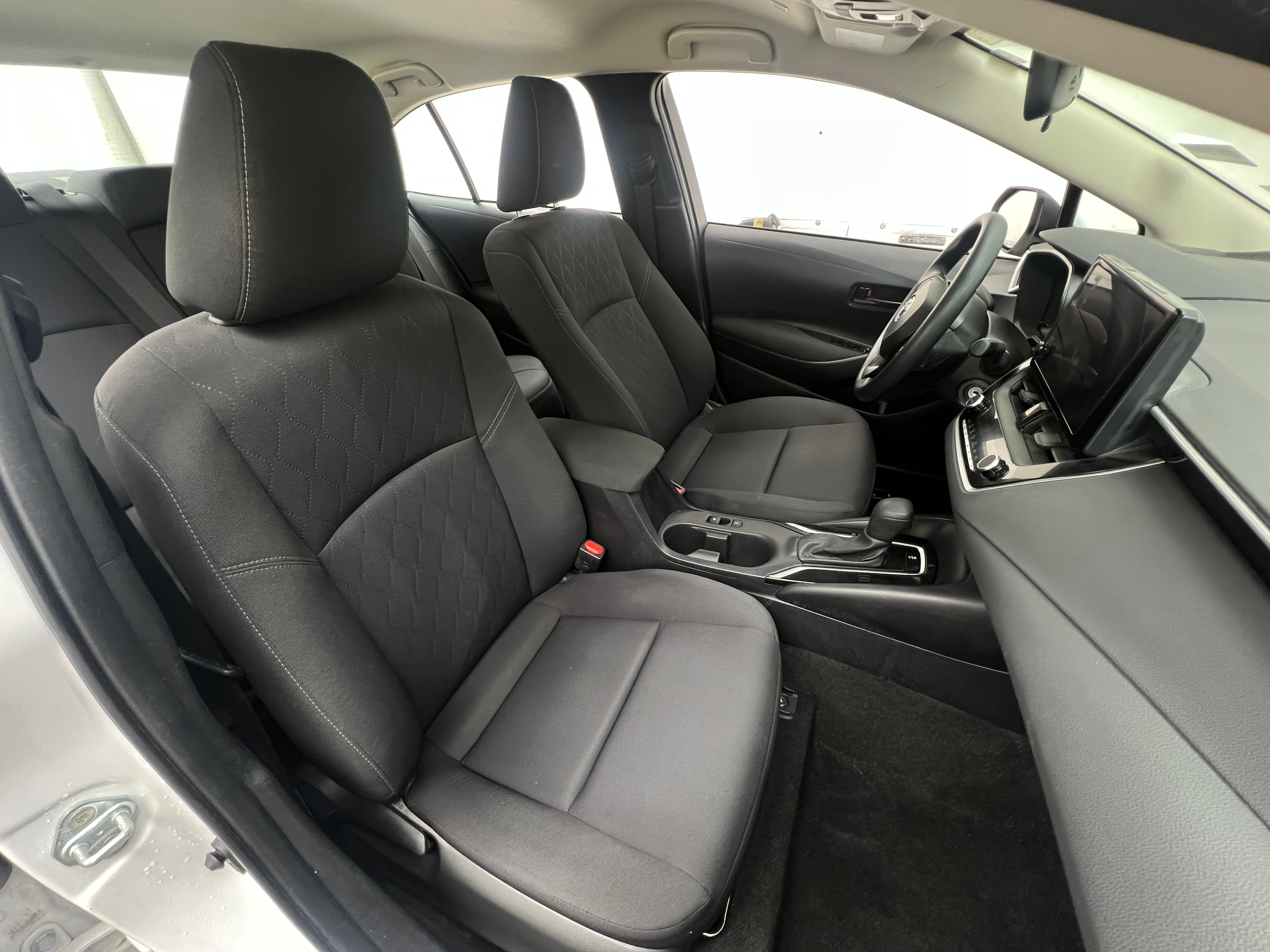 2023 Toyota Corolla LE 2