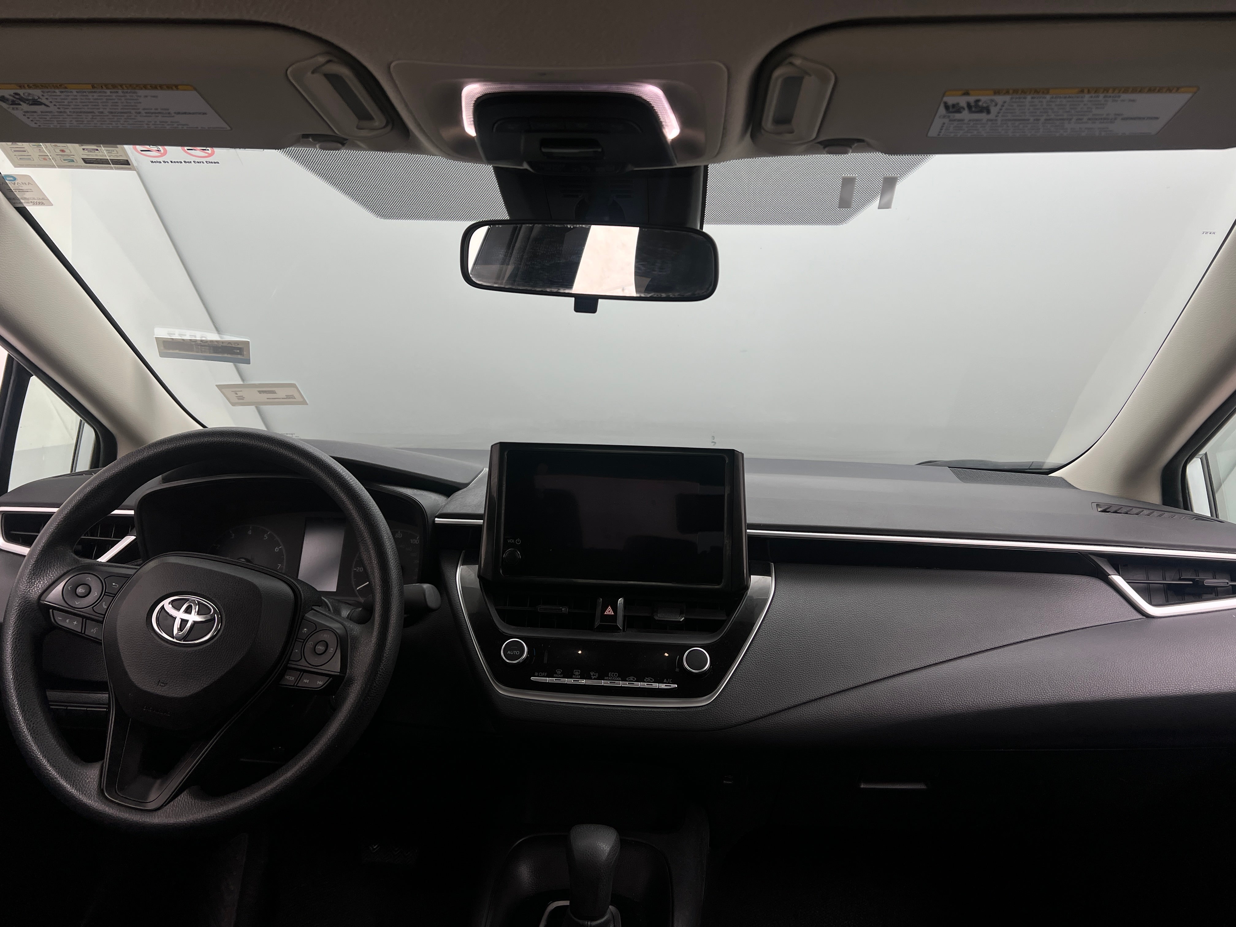 2023 Toyota Corolla LE 3